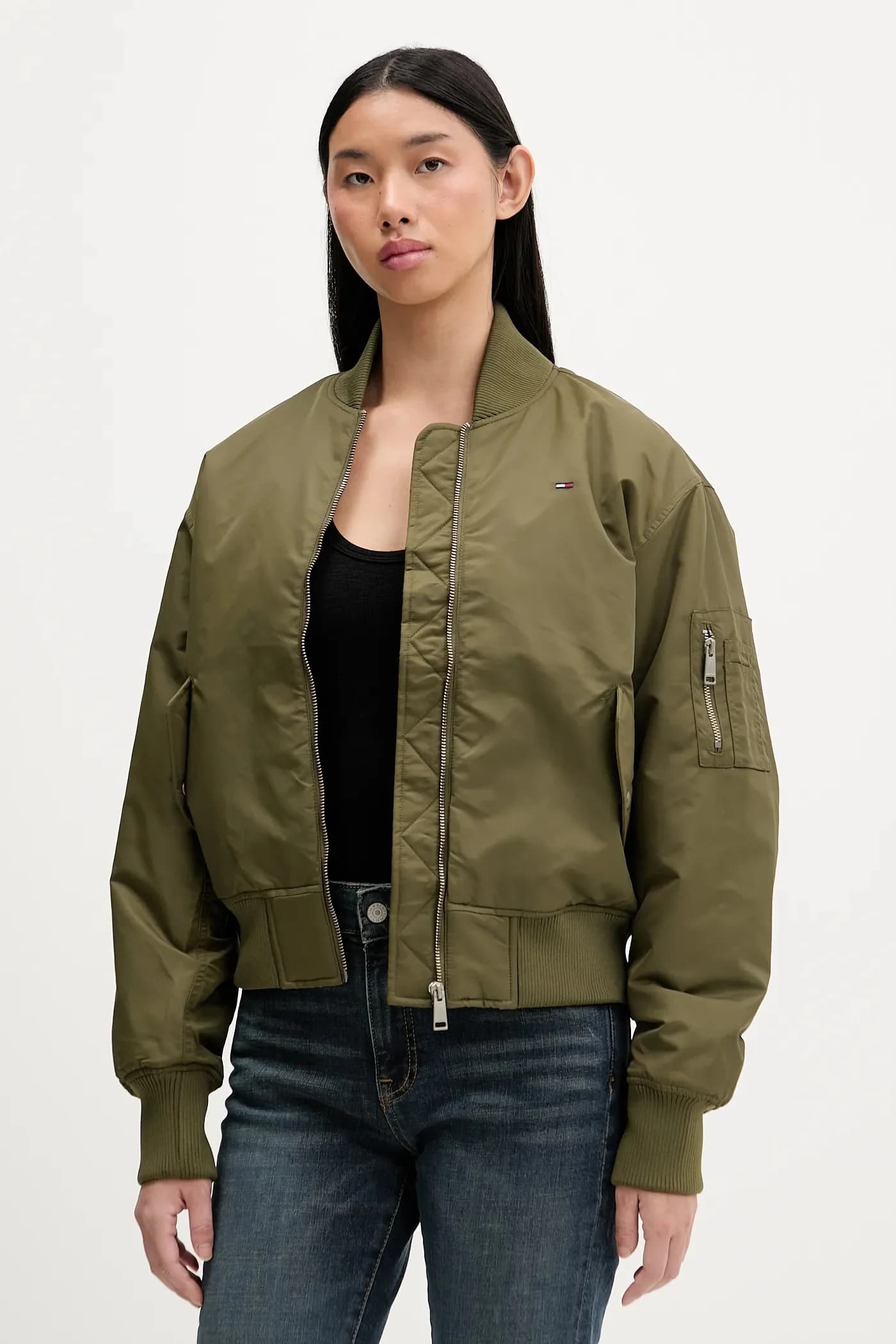 Куртка-бомбер