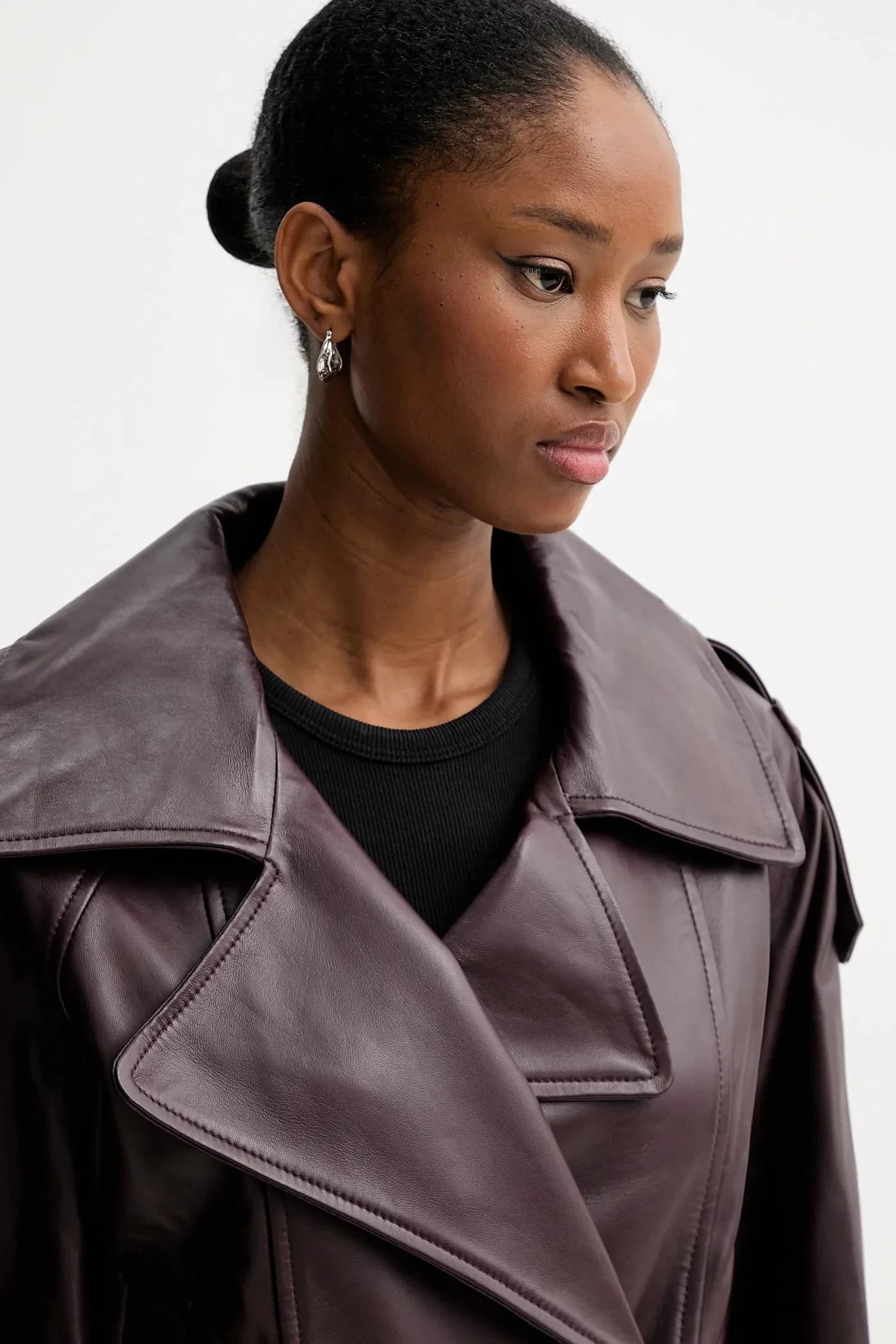 WM137ЮРИЯ кожаная куртка - фото 4