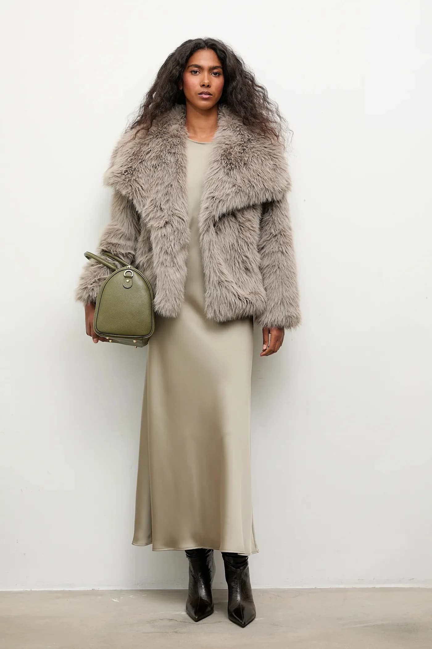 Куртка - фото 2