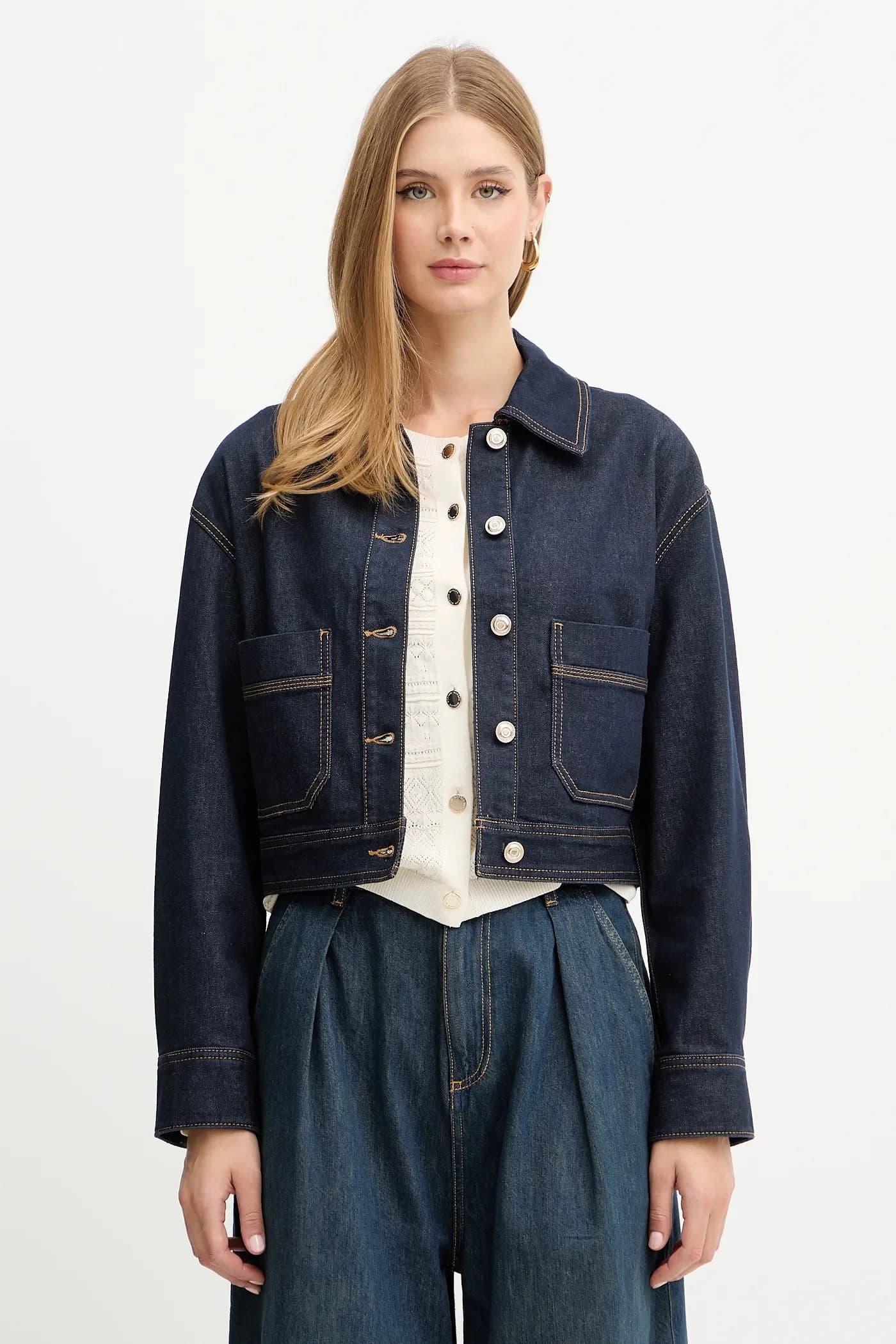 Джинсовая куртка