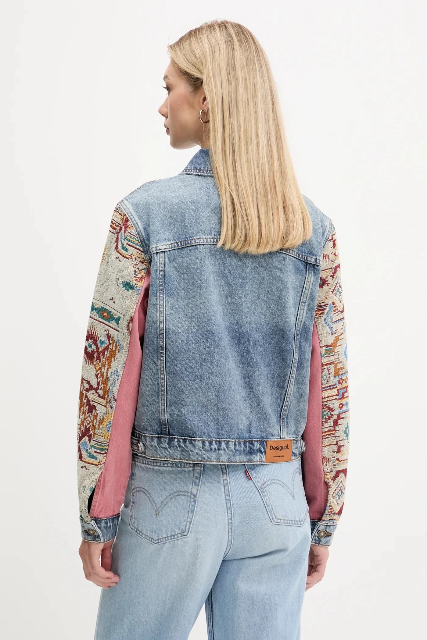 джинсовая куртка БОХО - фото 3