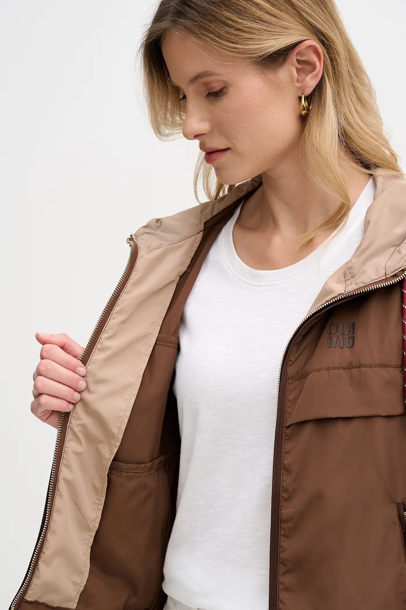 Женская короткая куртка - фото 6