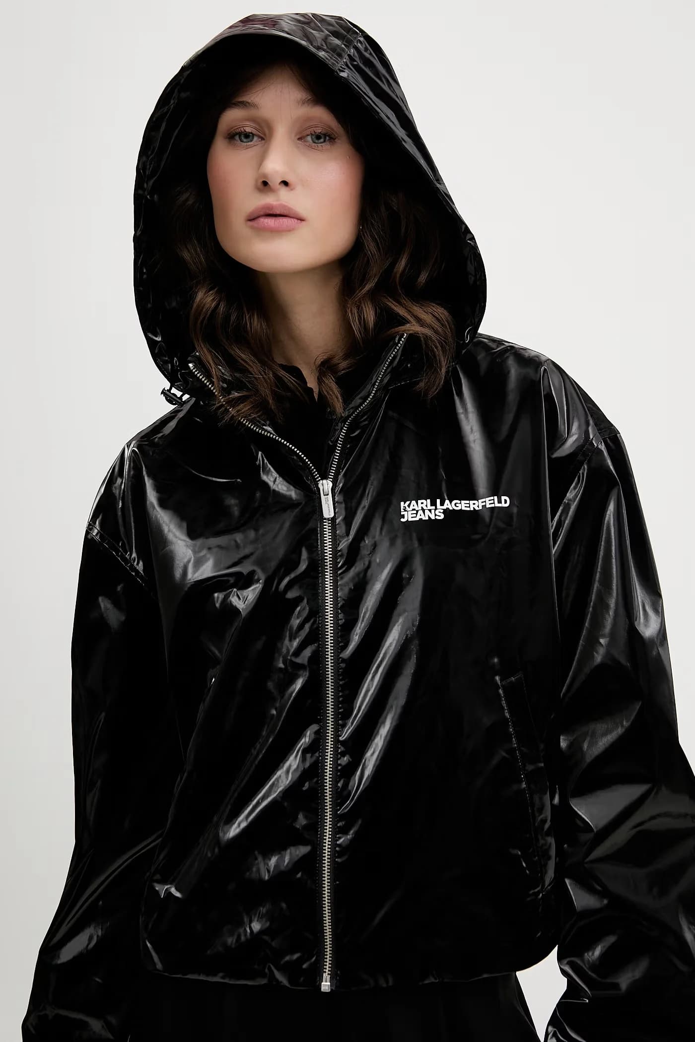 Женская короткая куртка - фото 4