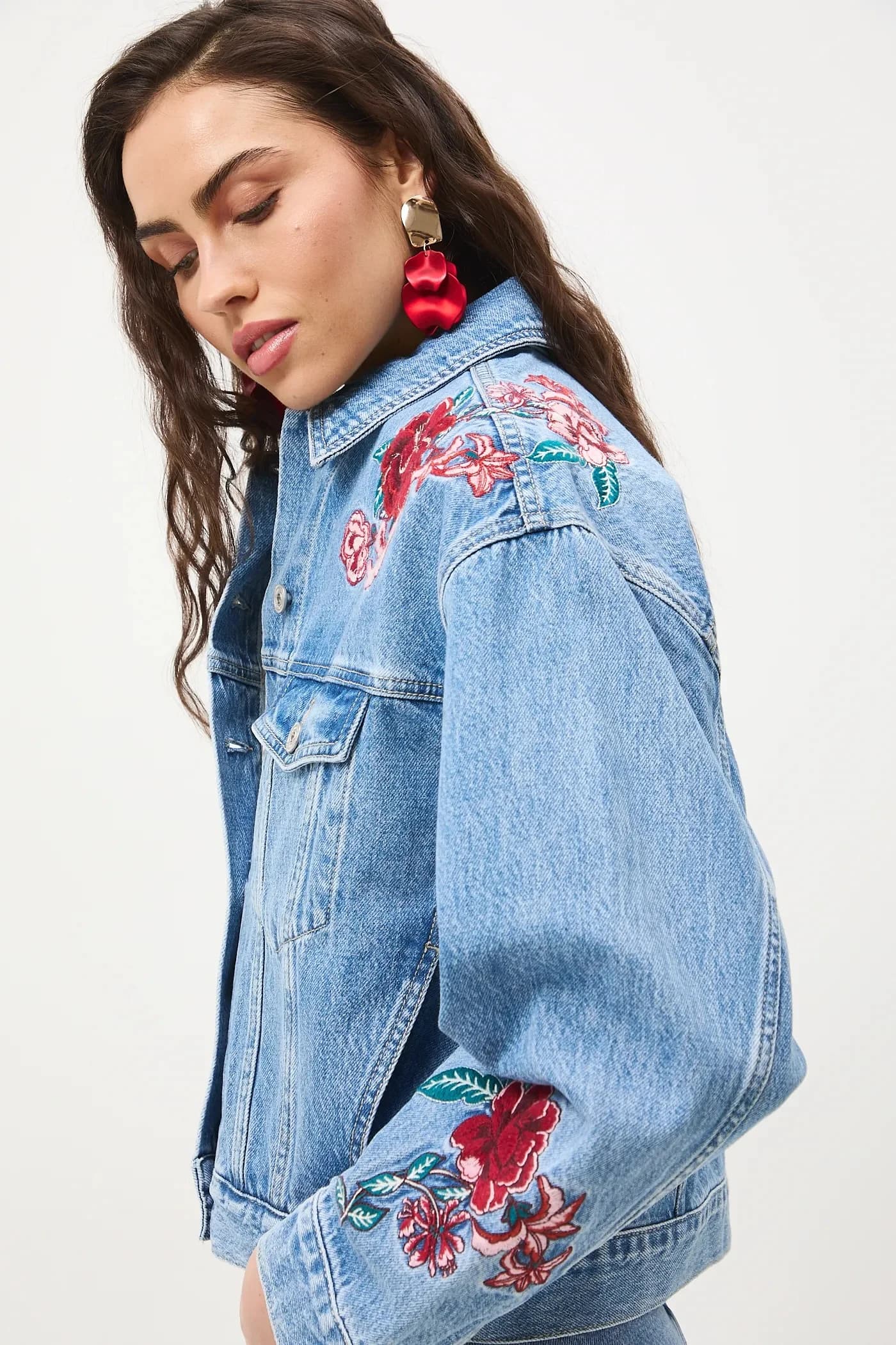 Хлопковая джинсовая куртка - фото 5