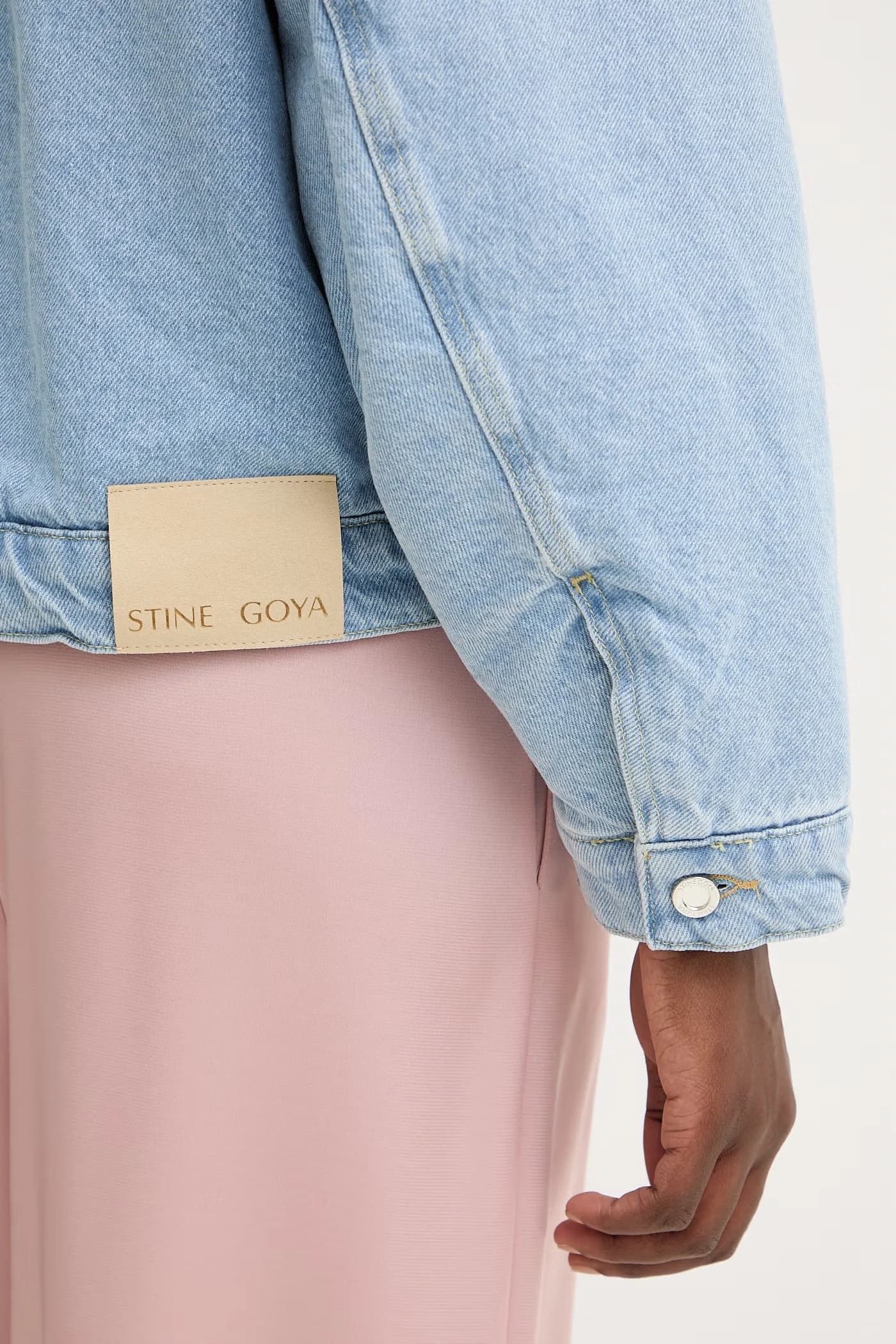 Джинсовая куртка - фото 6