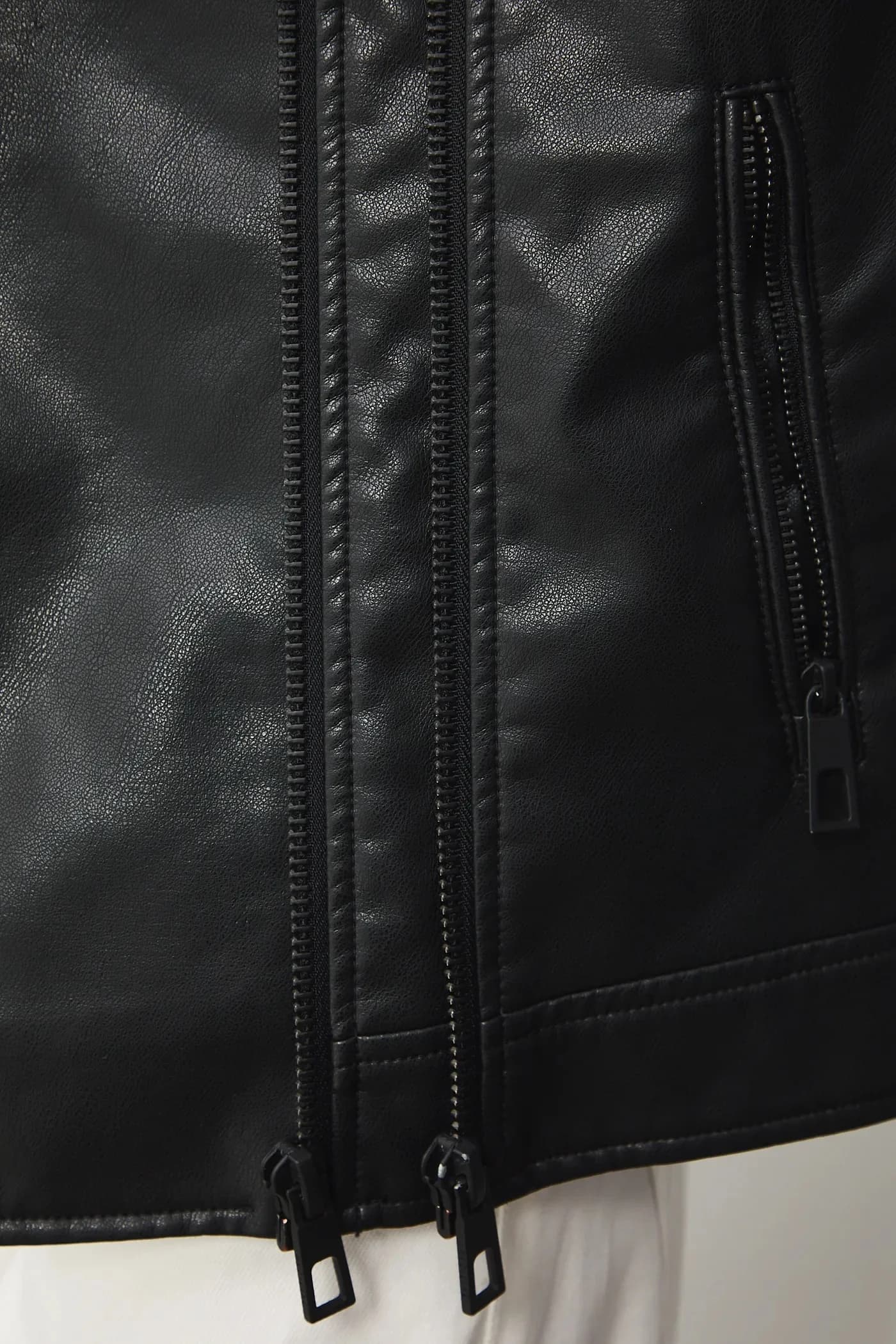 Байкерская куртка - фото 5