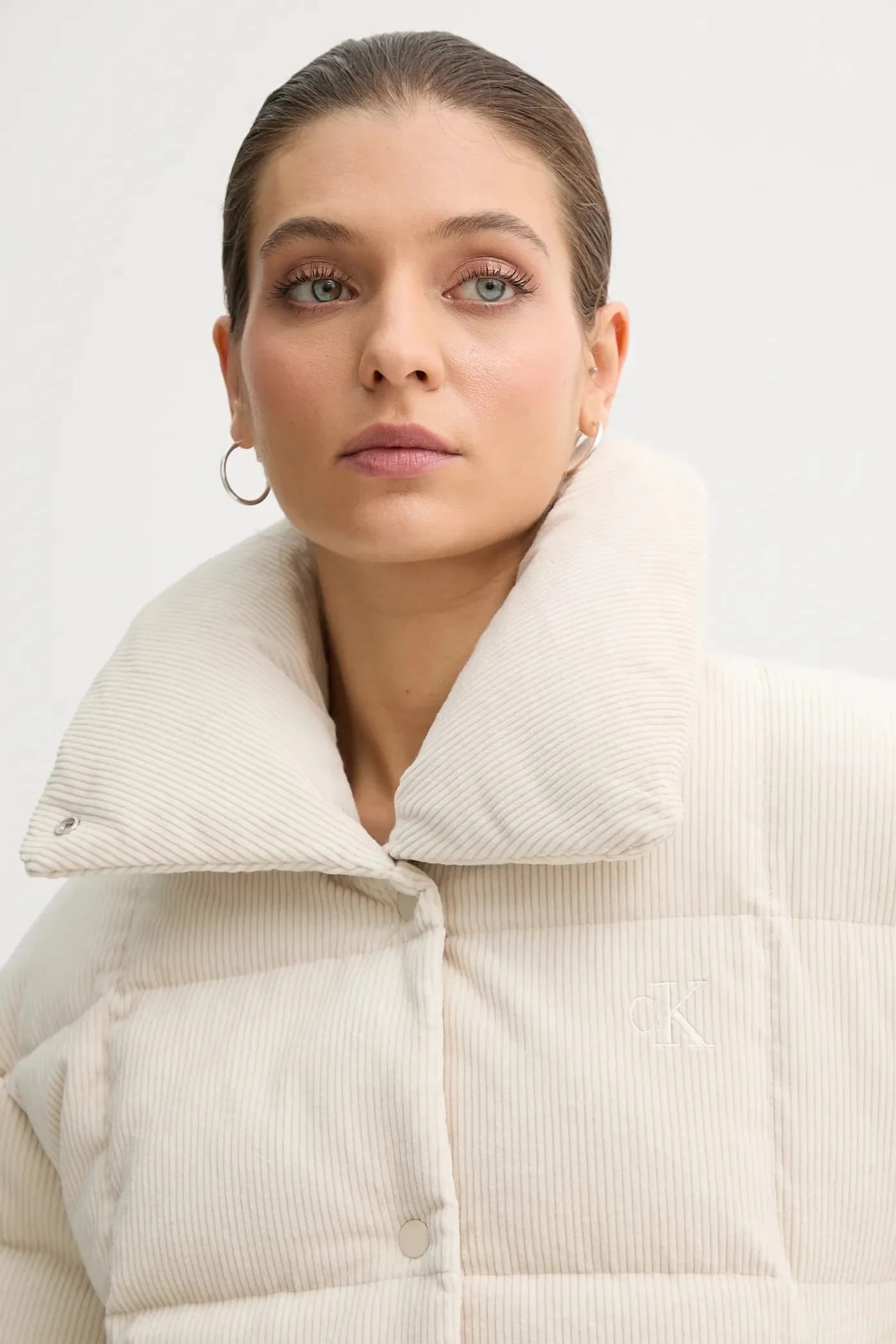 Пуховая вельветовая куртка - фото 4