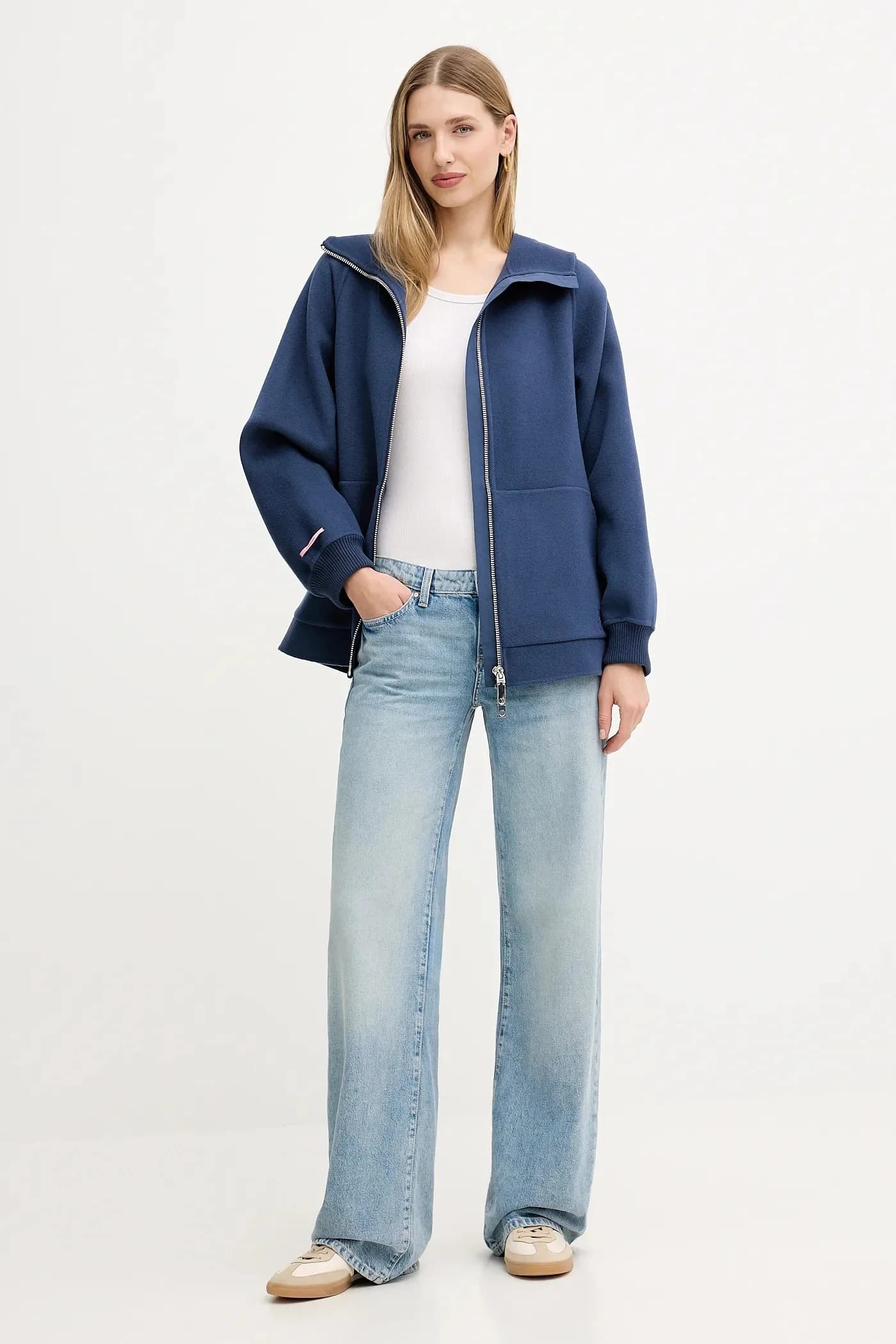 Куртка - фото 2