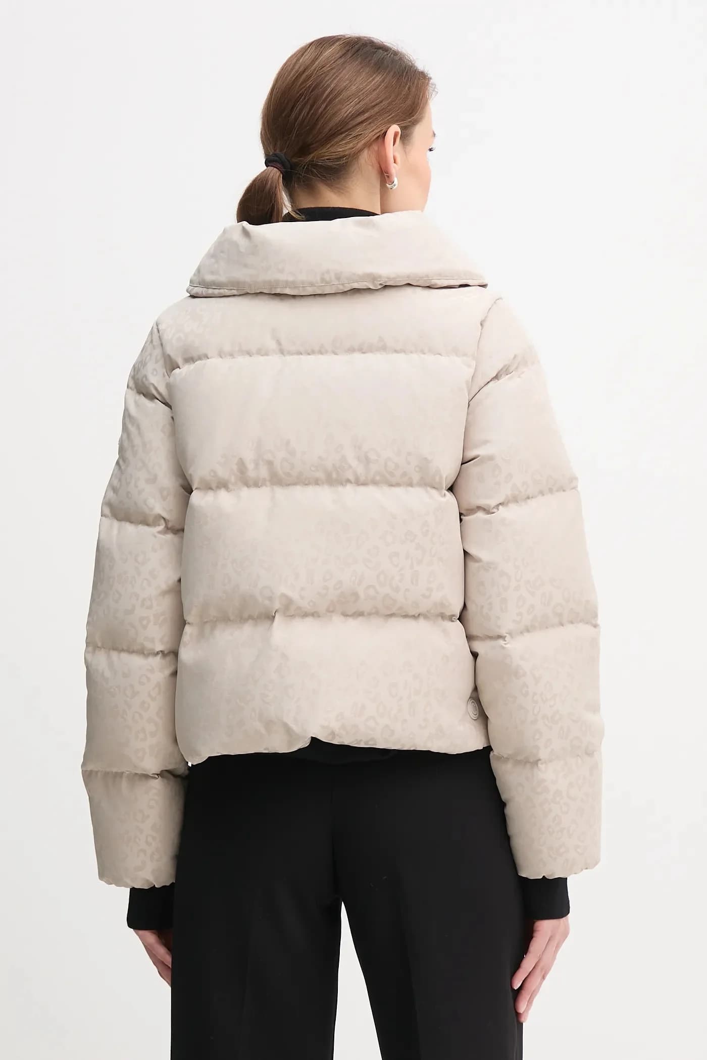 Пуховик - фото 3