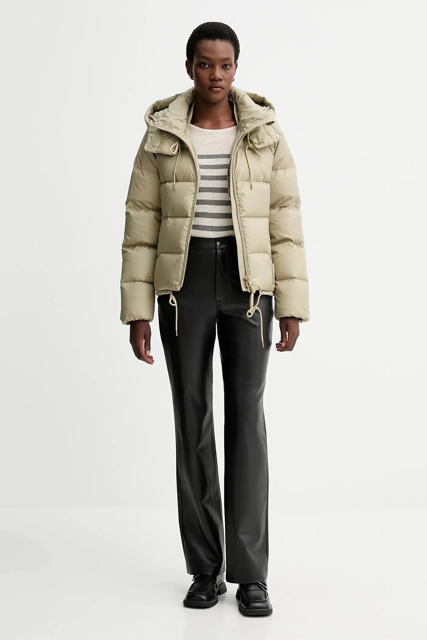 Пуховик - фото 2