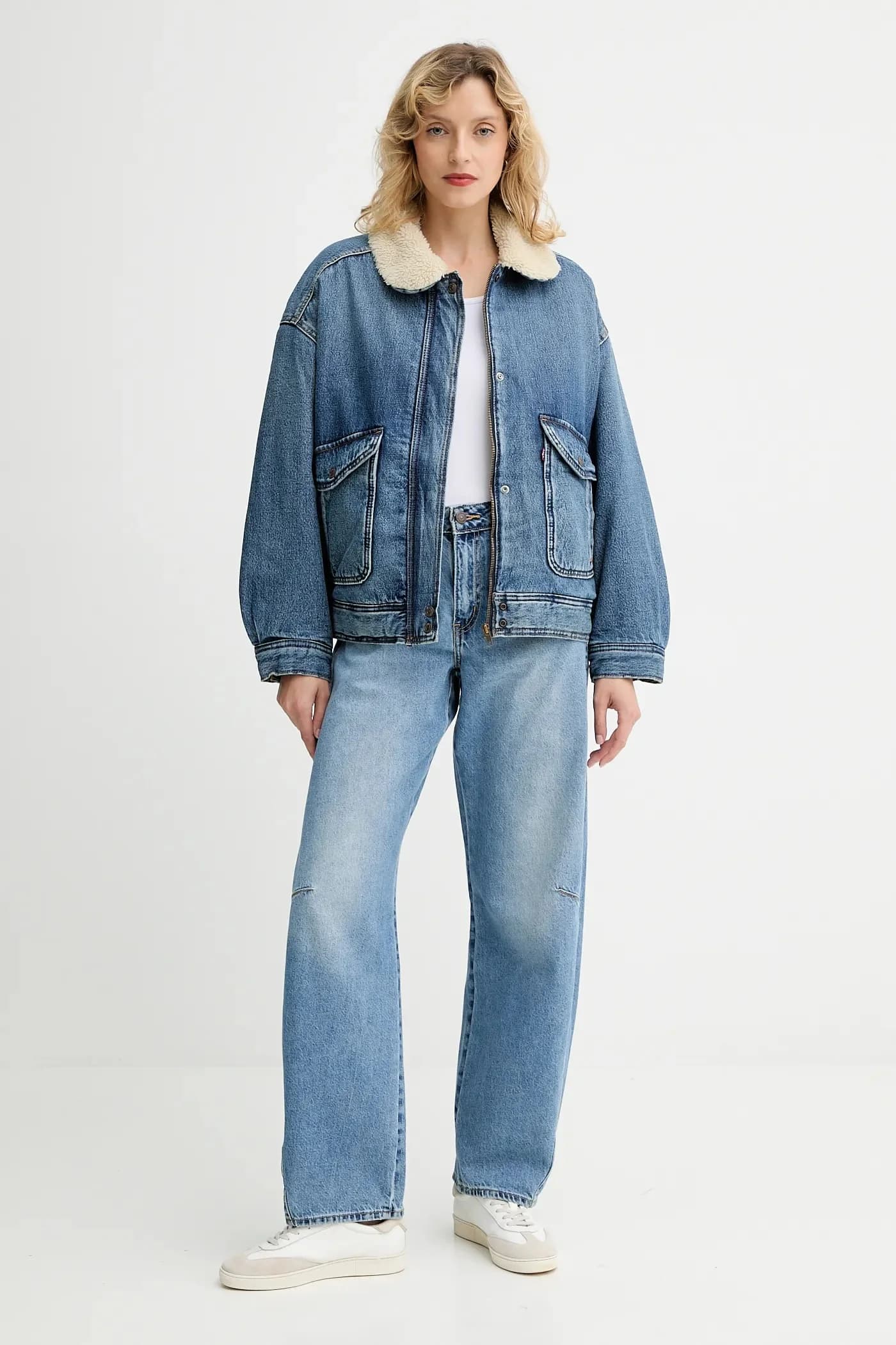 Джинсовая куртка - фото 2