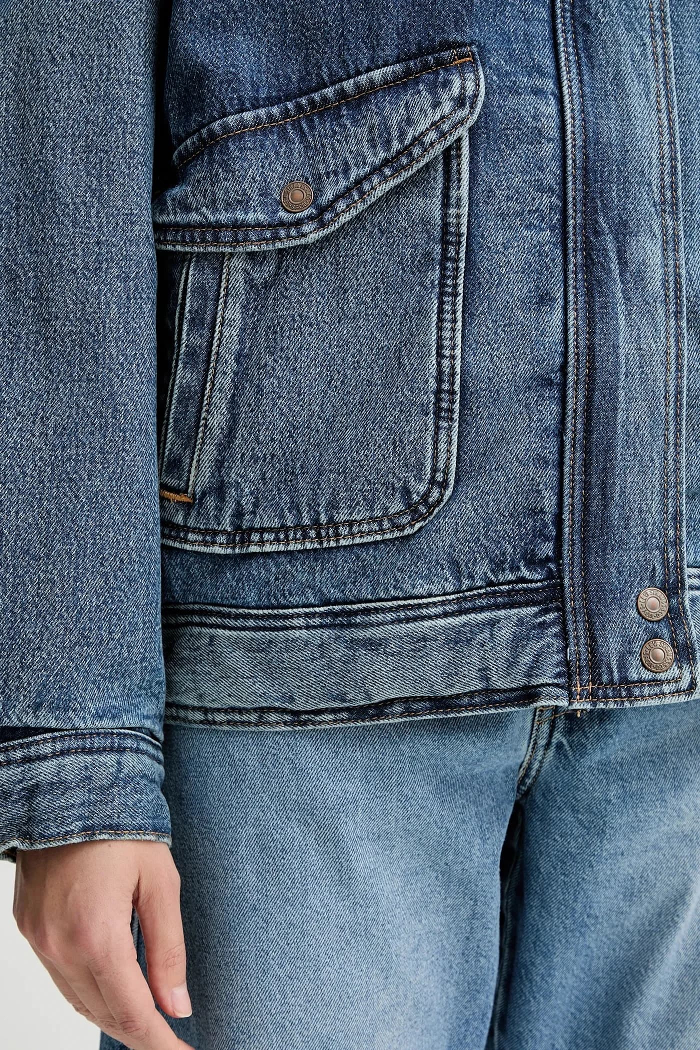 Джинсовая куртка - фото 5