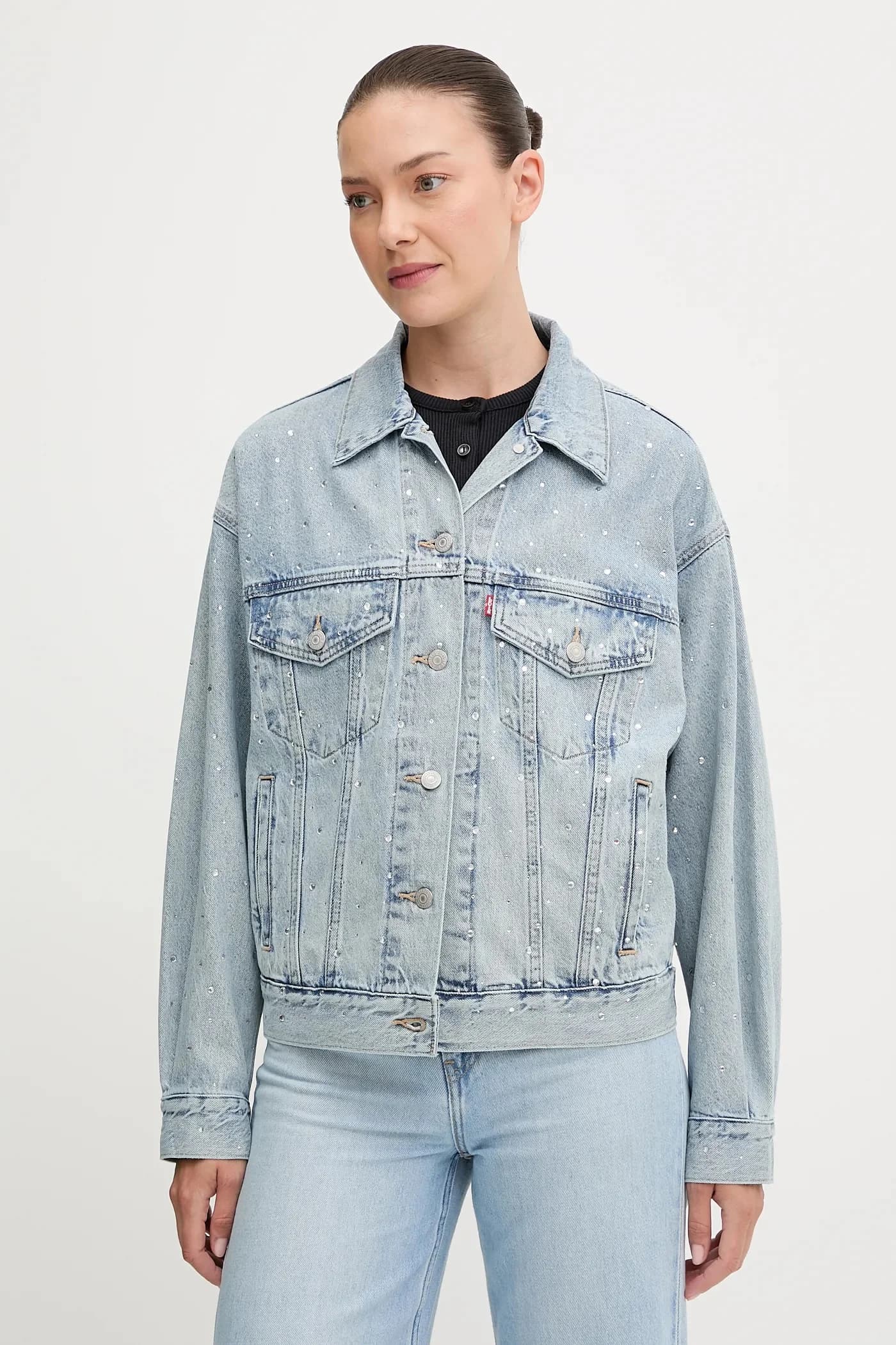 Джинсовая куртка