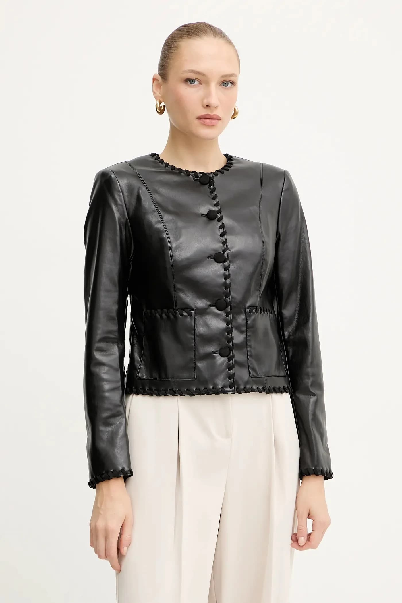 ЛЕОНТИЙСКИЙ куртка