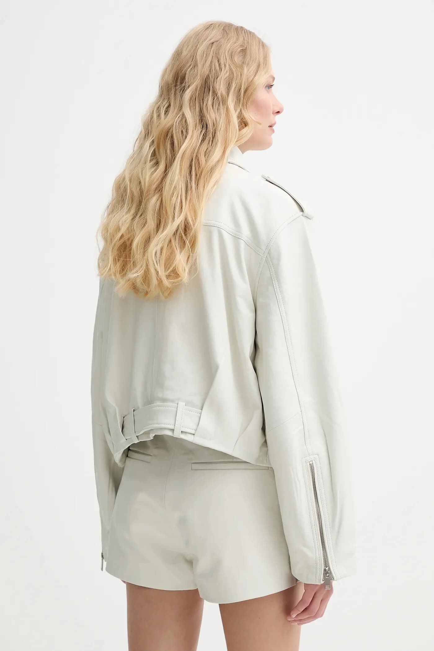 Джинсовая байкерская куртка - фото 3