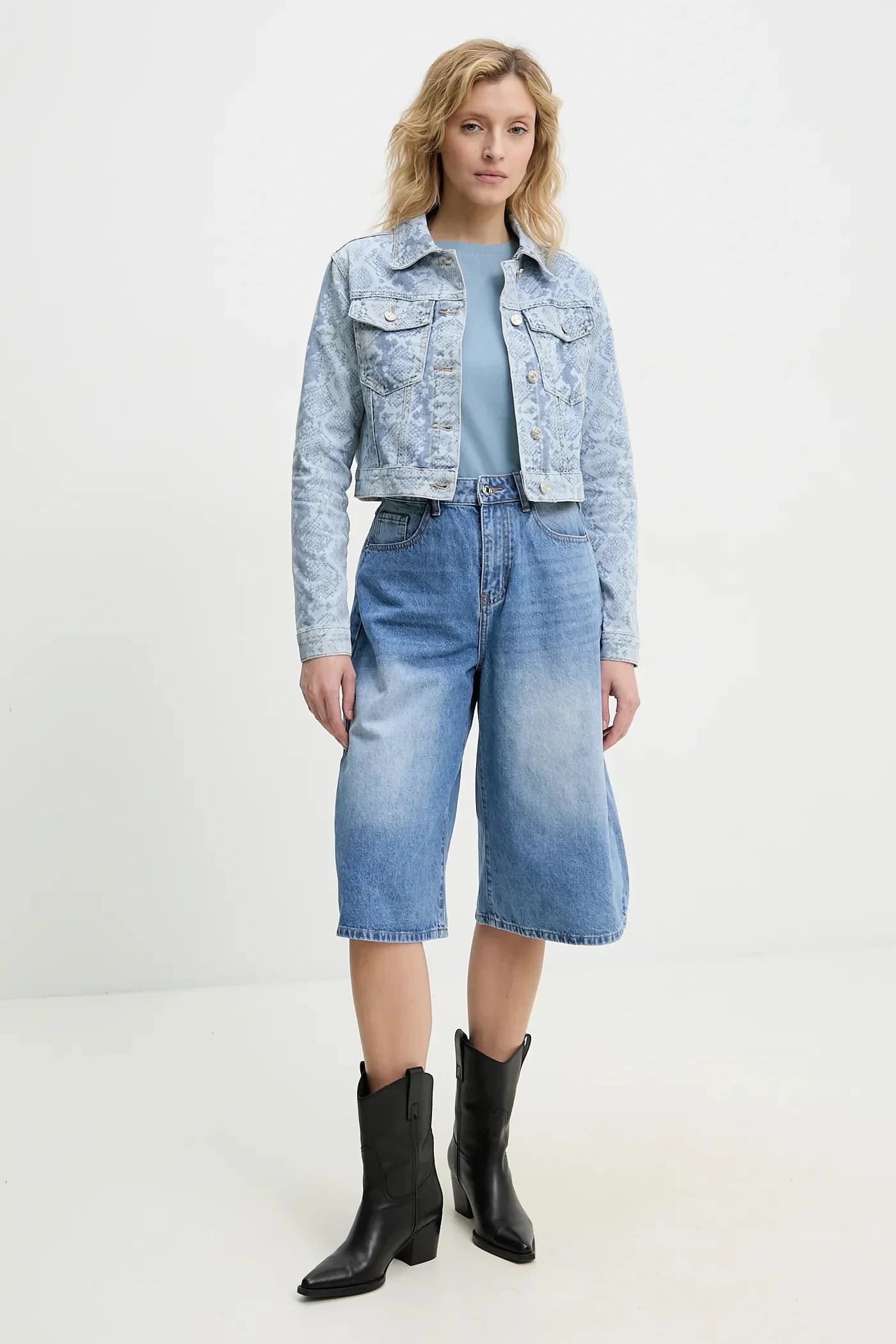 Джинсовая куртка - фото 2