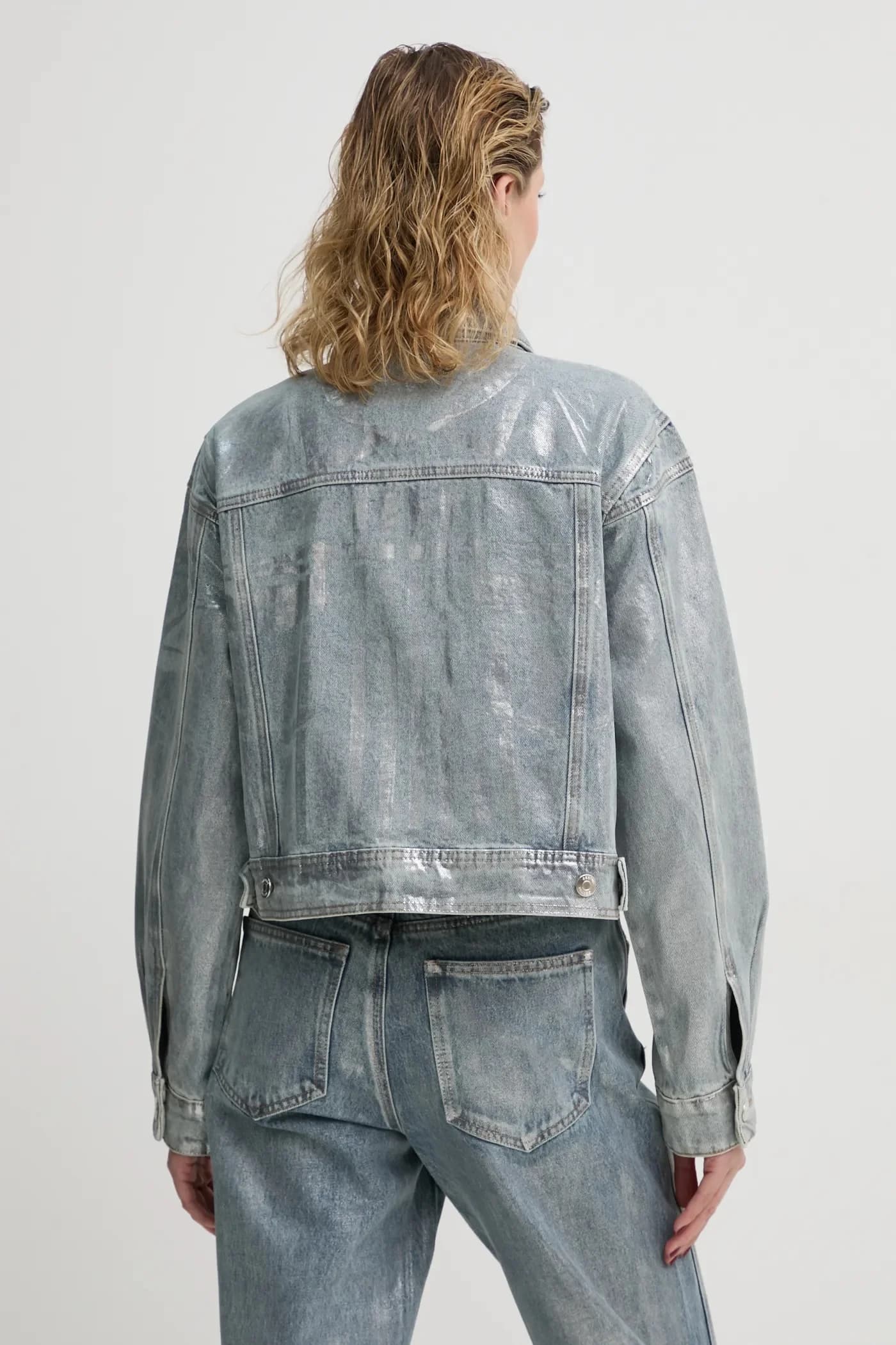 Джинсовая куртка - фото 3