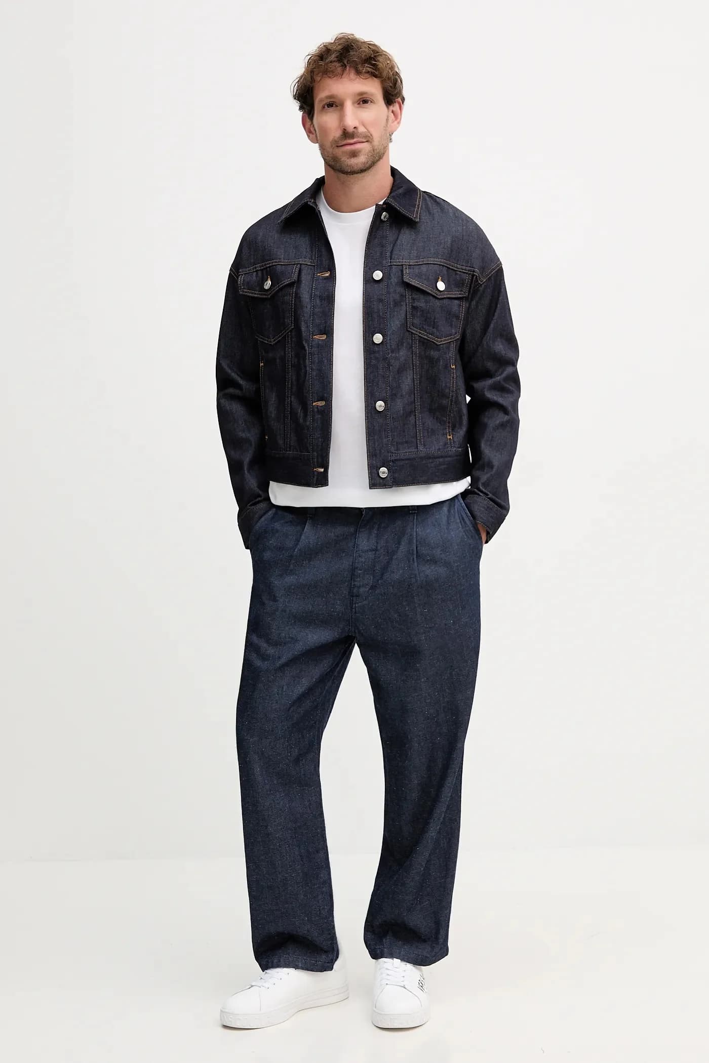 Джинсовая куртка - фото 2