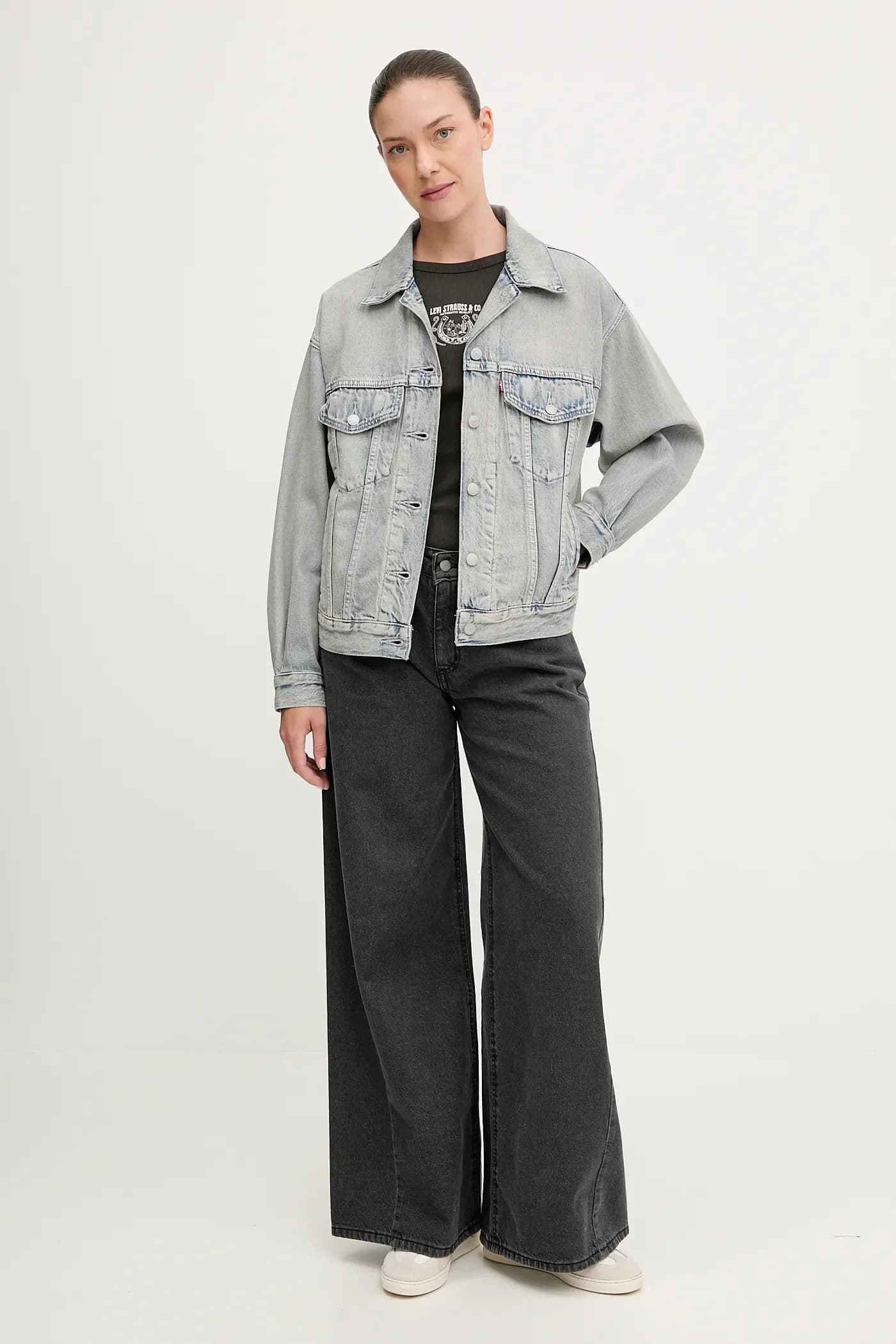 Джинсовая куртка - фото 2