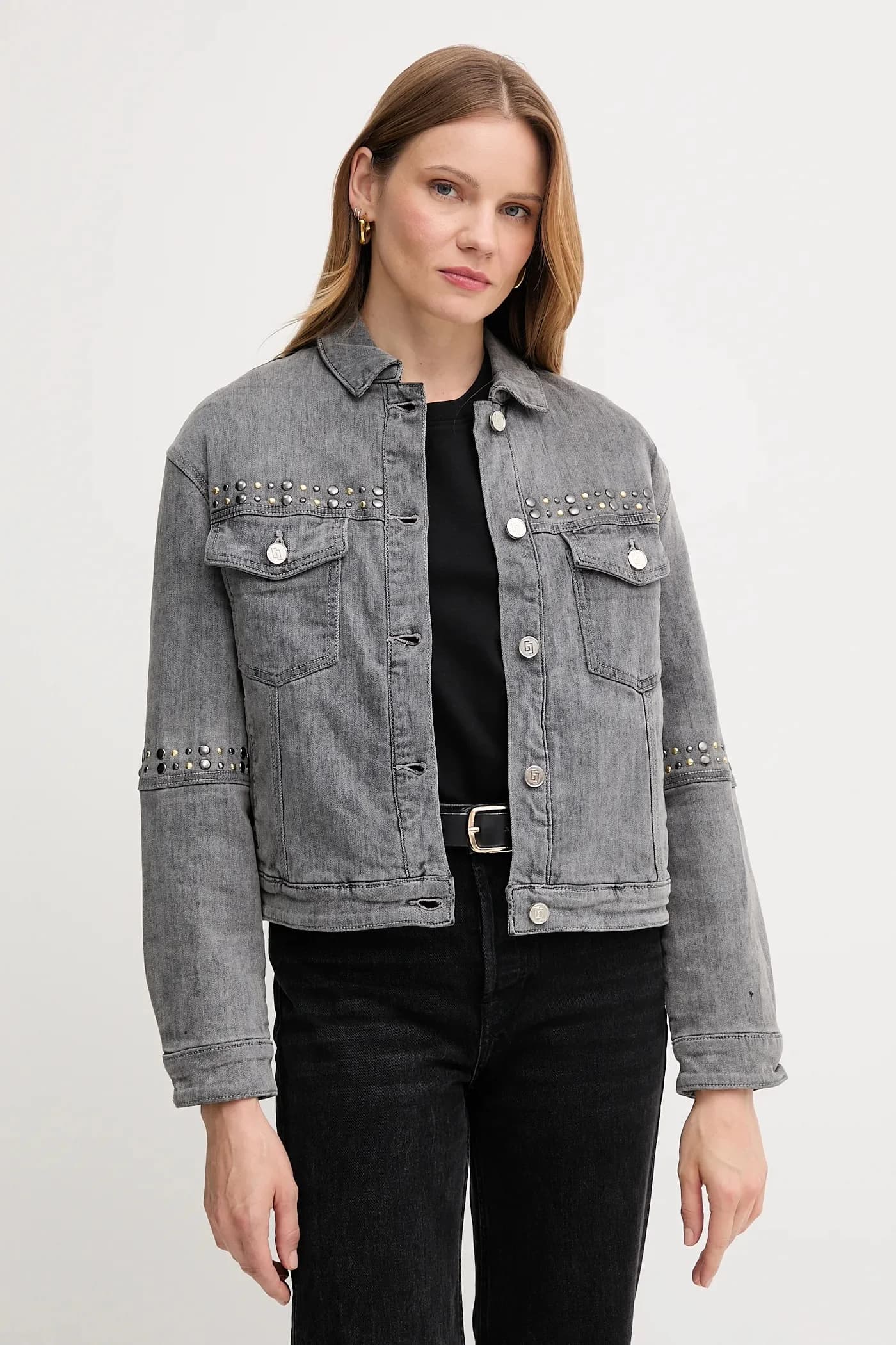 Джинсовая куртка