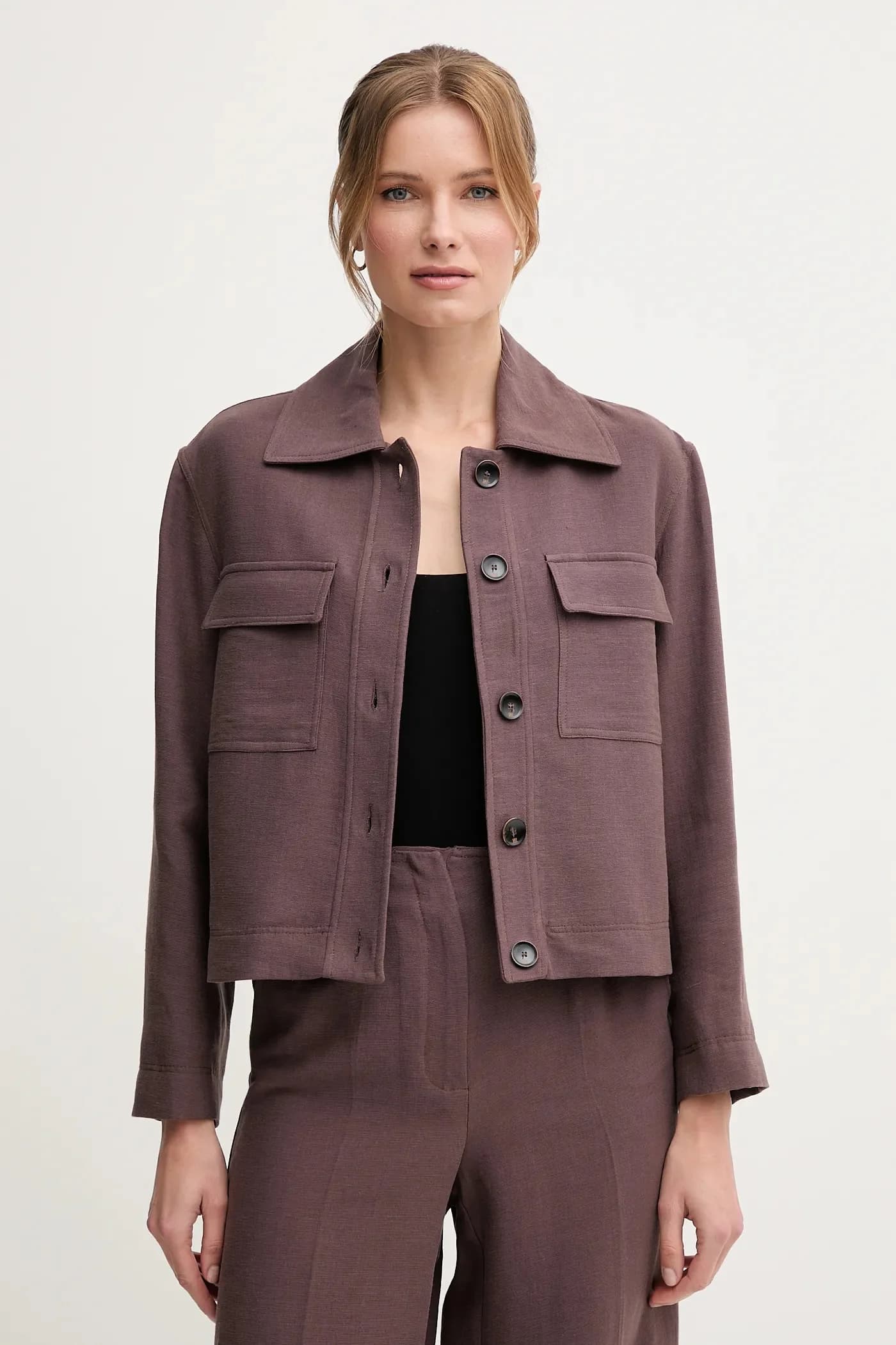 Пиджак из смесового льна