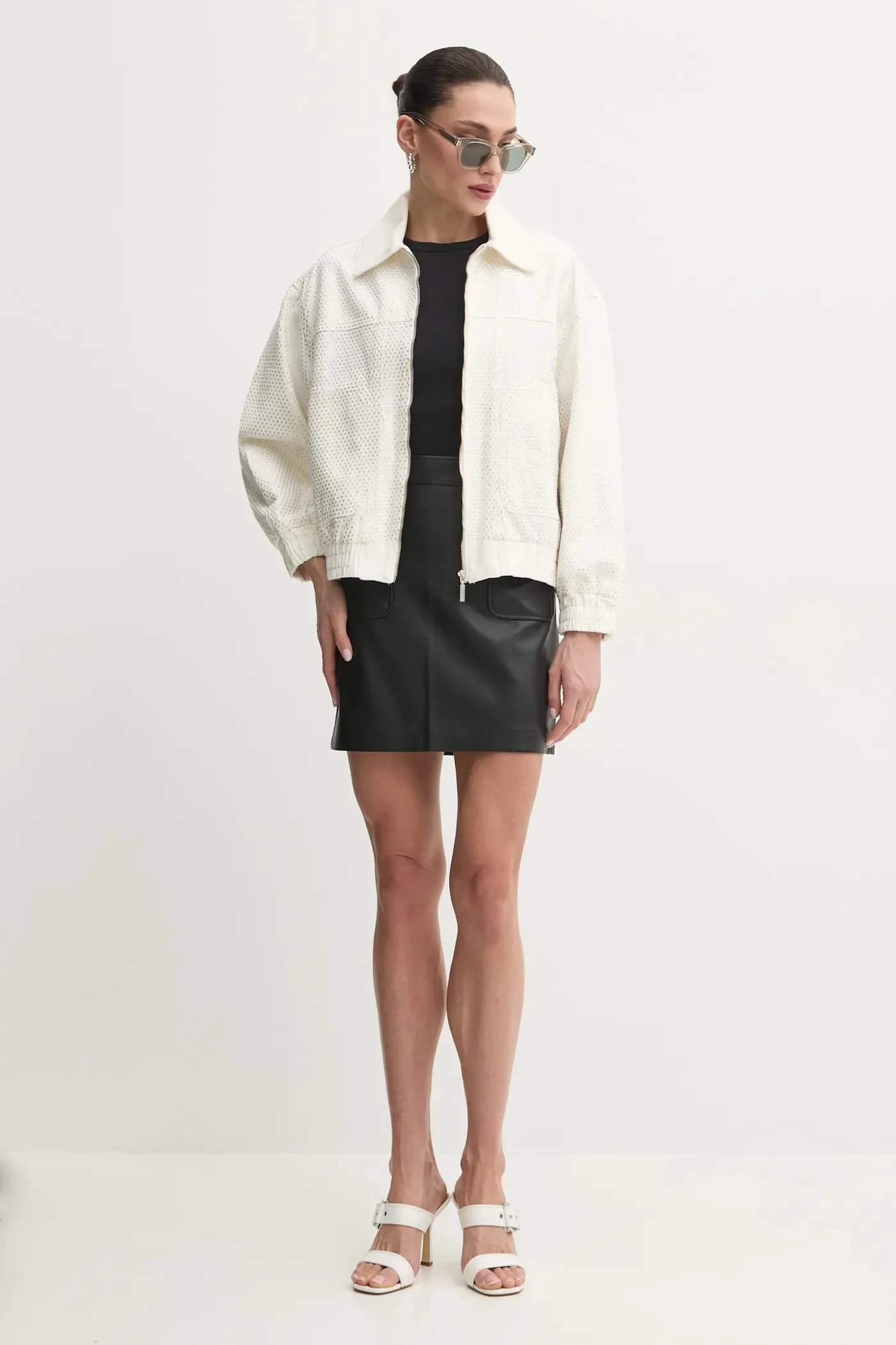 Джинсовая куртка - фото 2