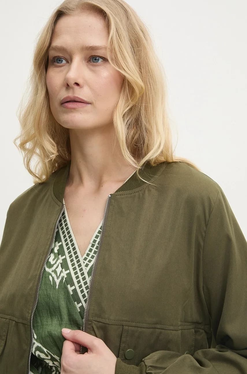 Куртка-бомбер - фото 5