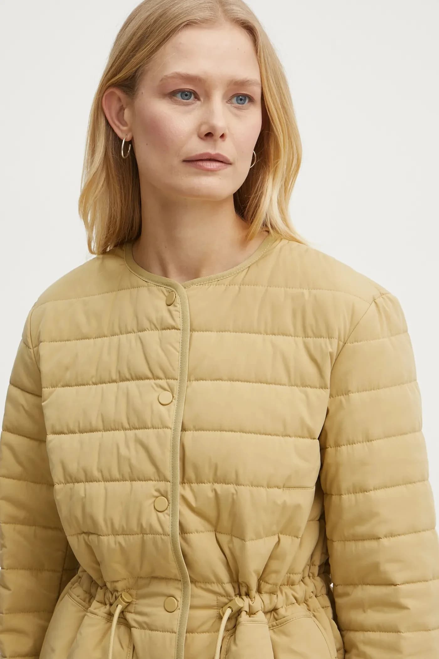 Куртка - фото 4