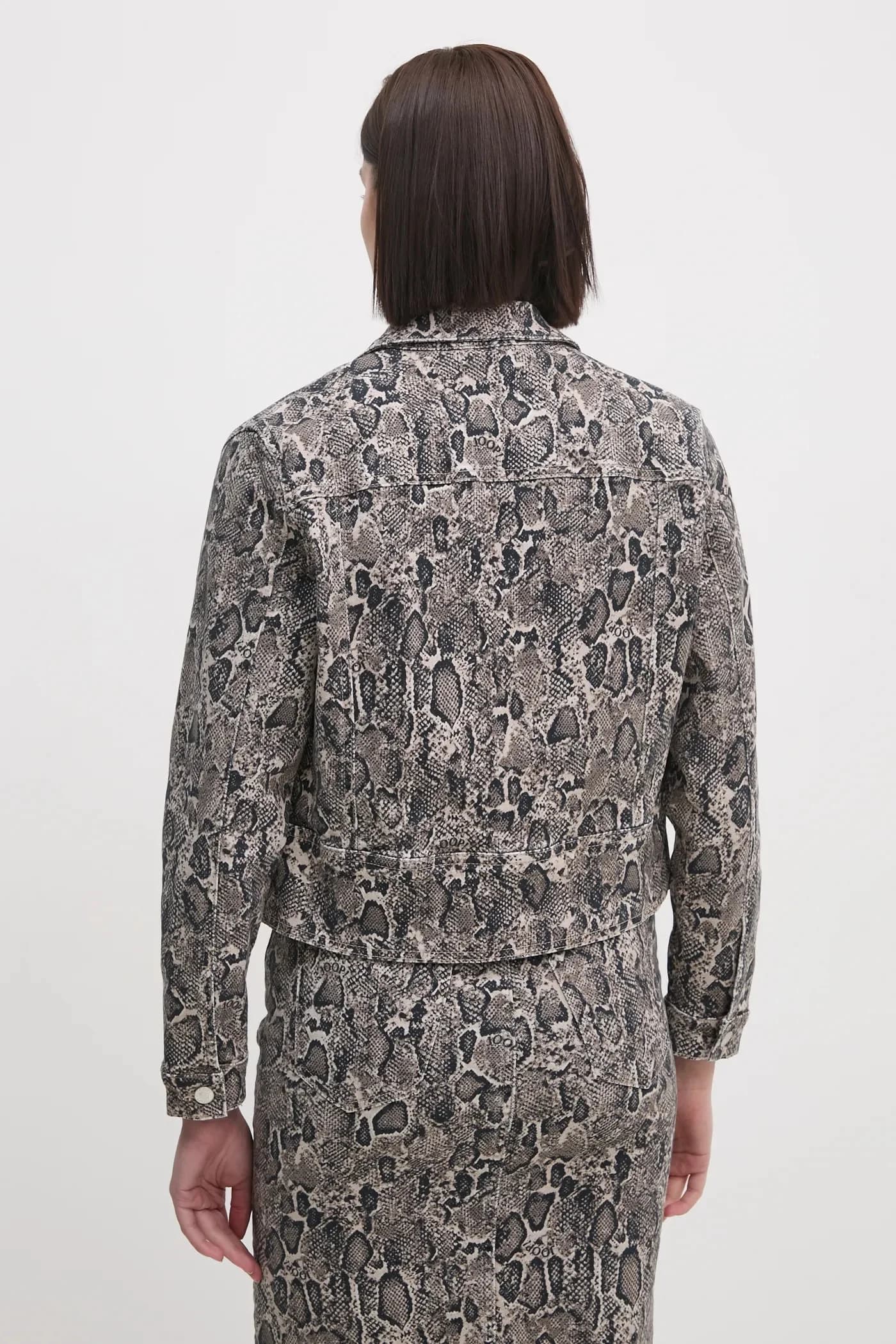 Джинсовая куртка - фото 3