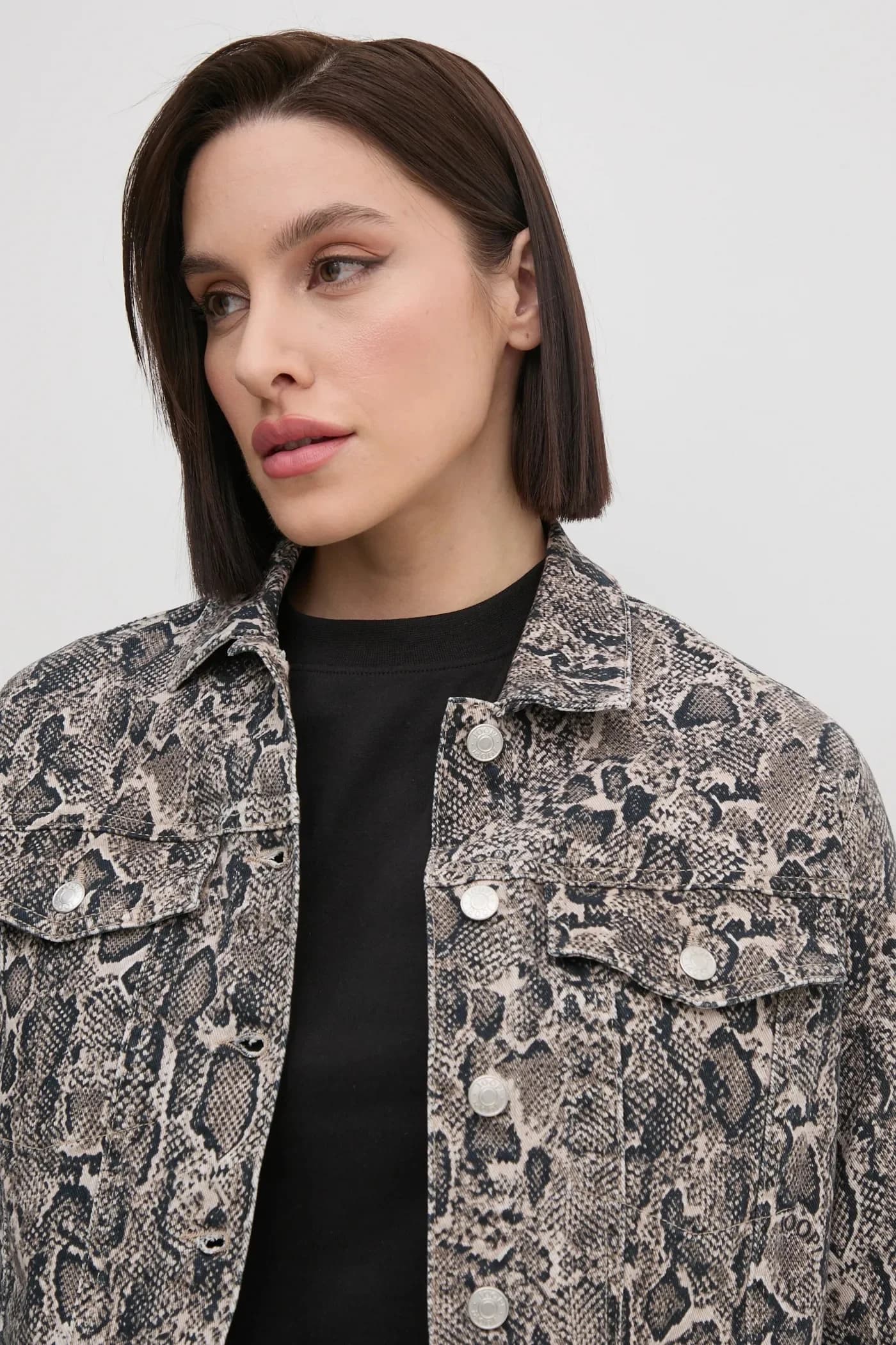 Джинсовая куртка - фото 4