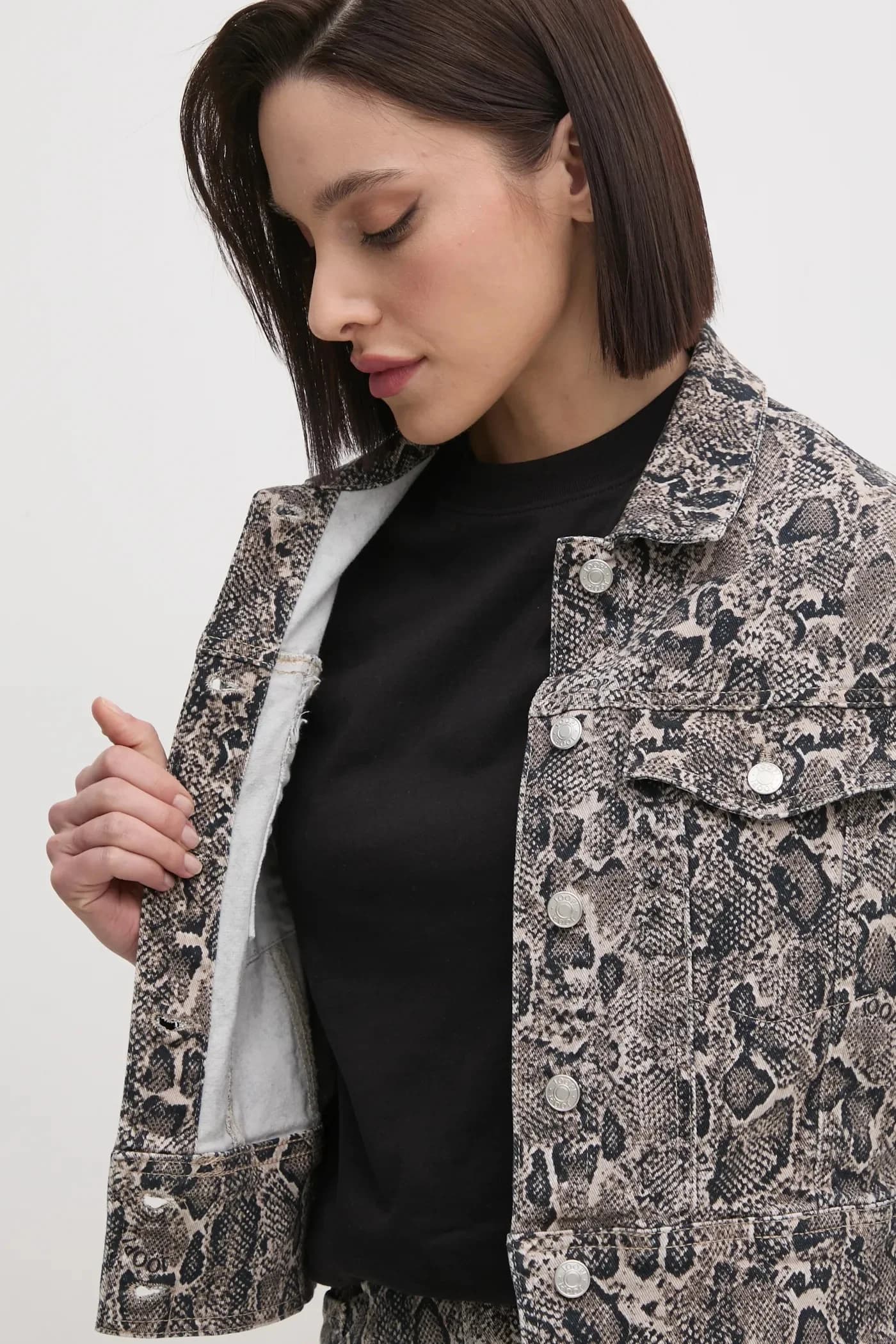 Джинсовая куртка - фото 6