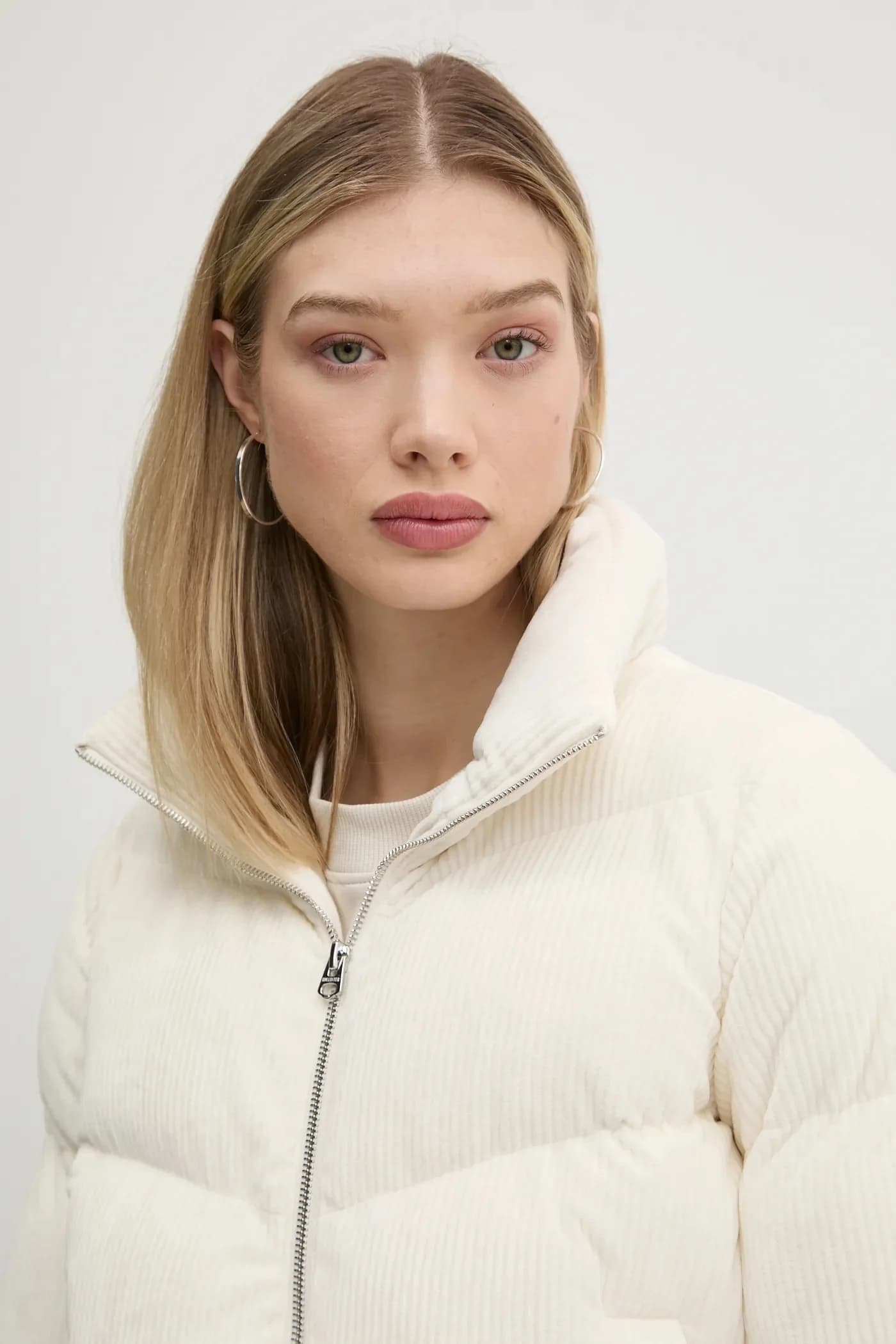 Вельветовая куртка - фото 4