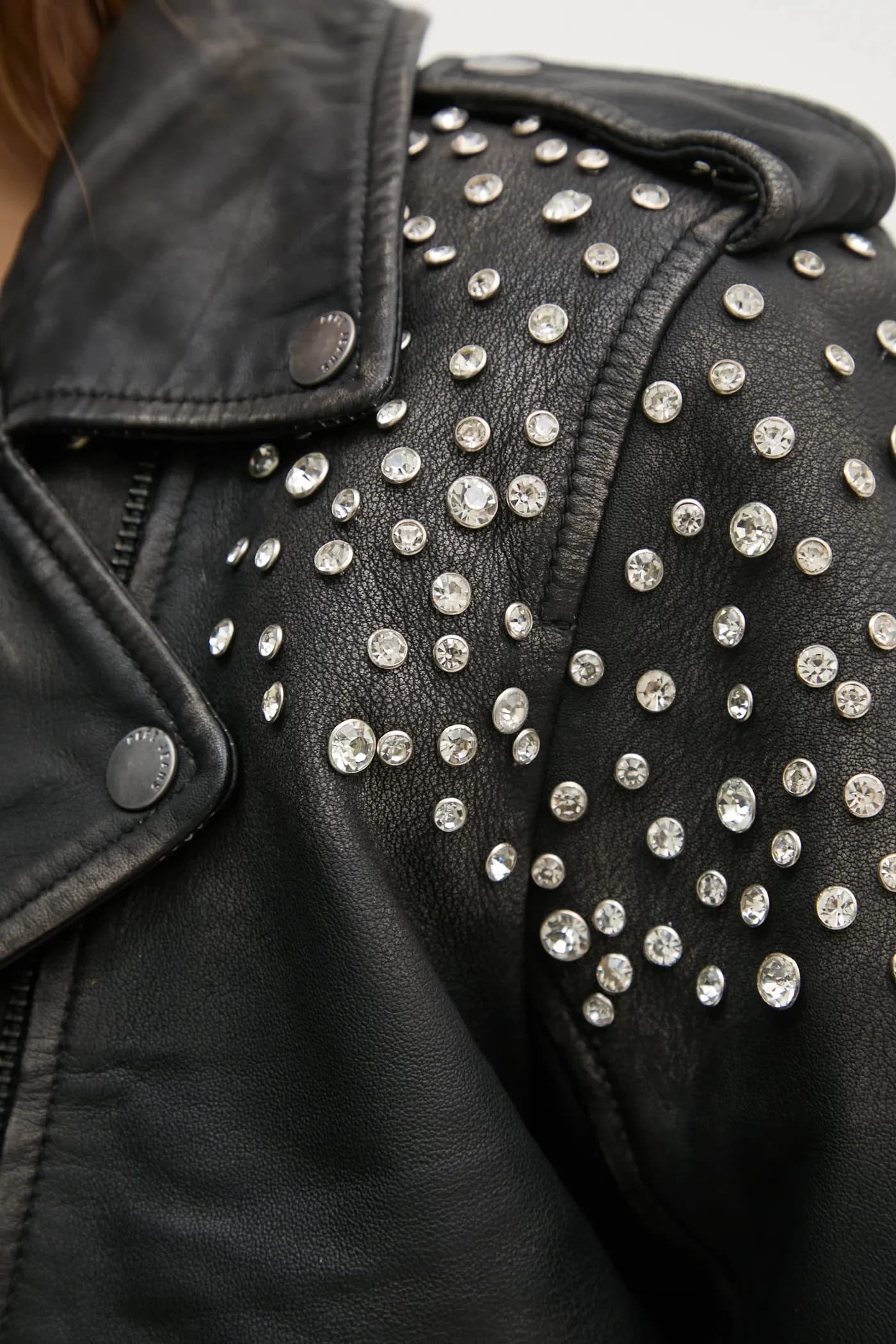 Кожаная косуха FANTASY - фото 6