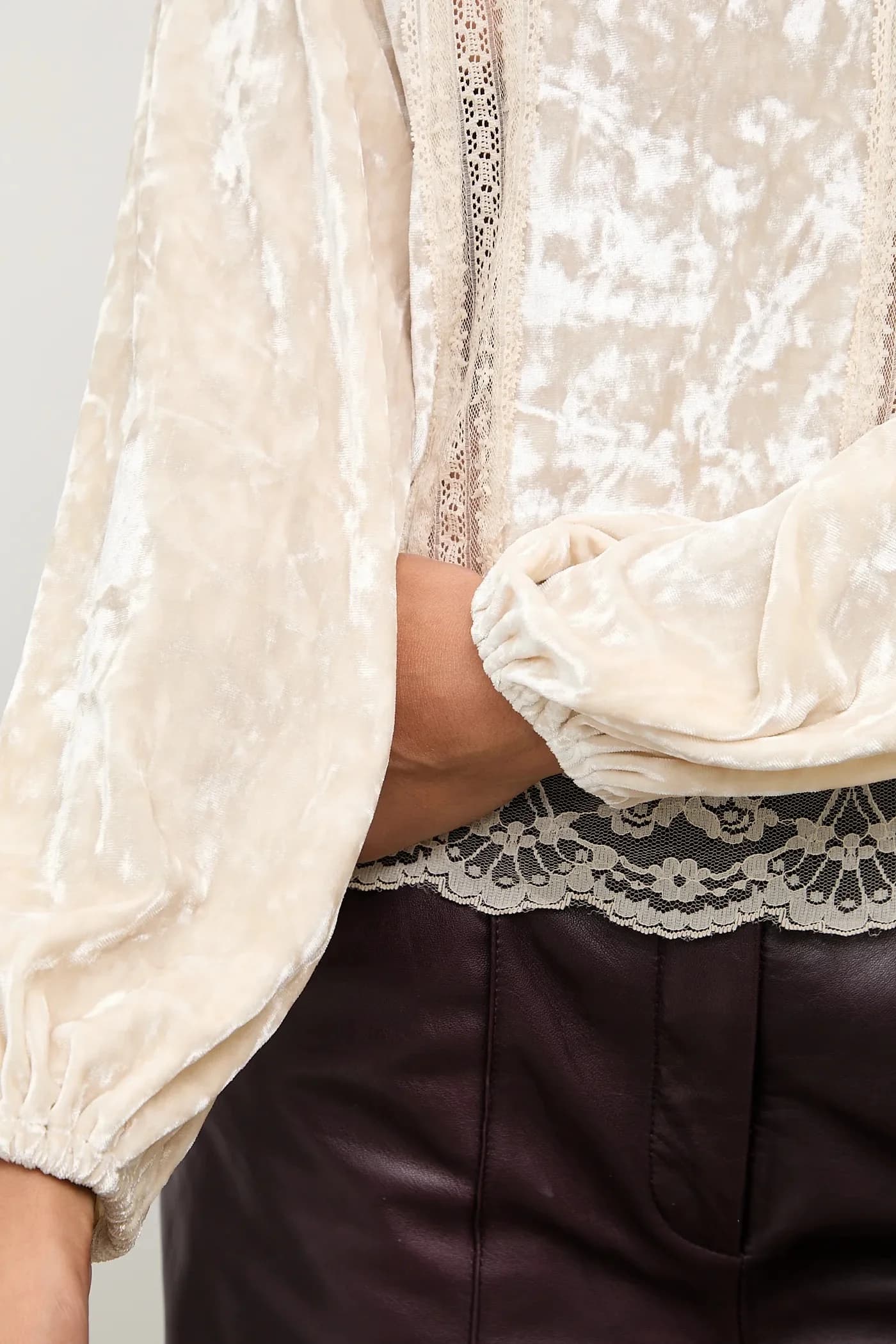 Велюровая блузка - фото 6