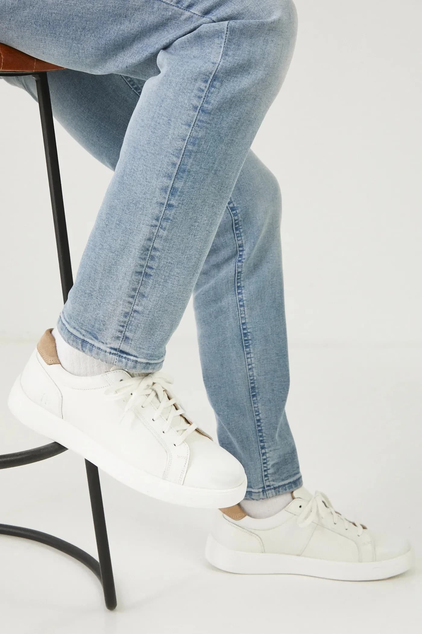 Кожаные кроссовки - фото 7