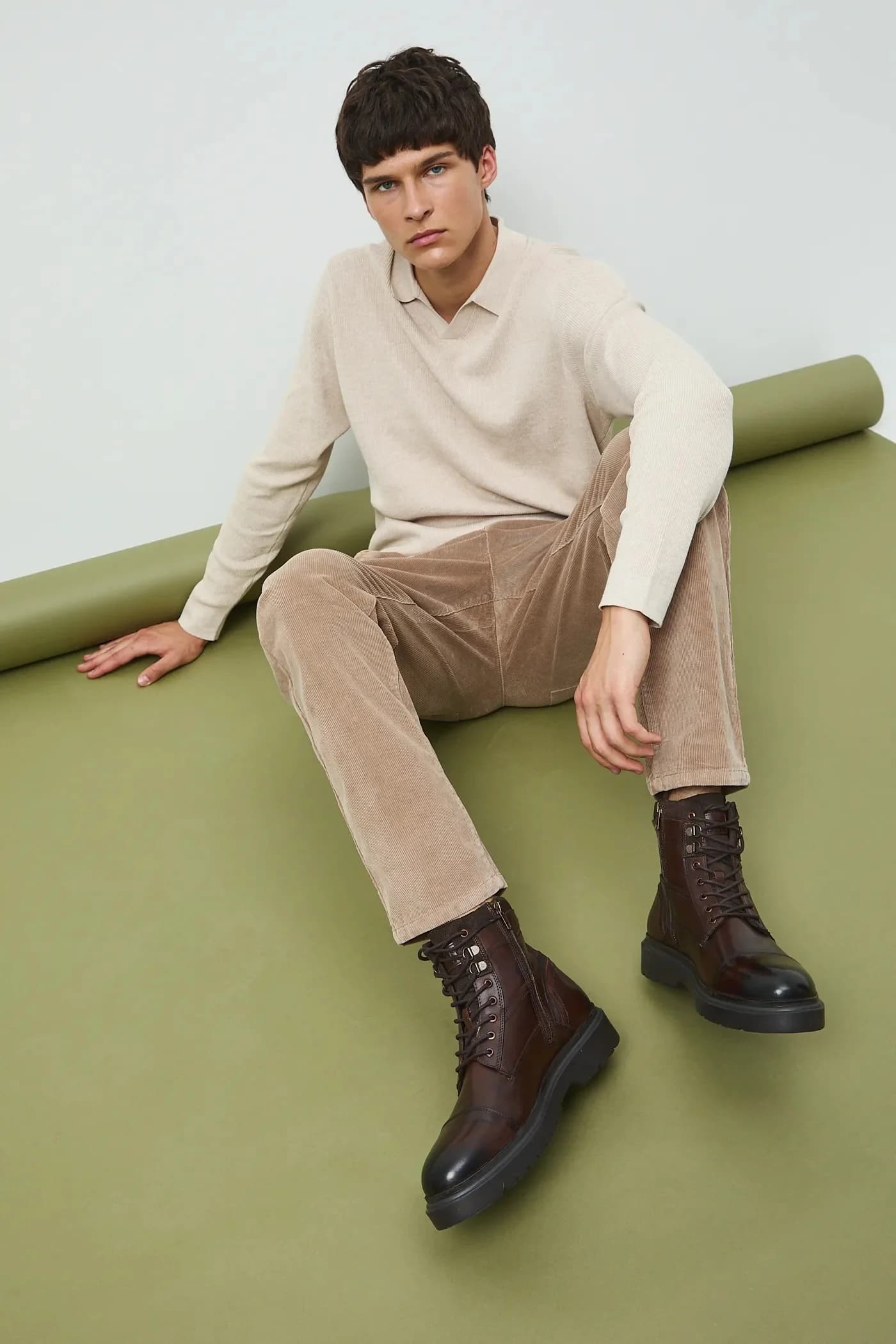 Высокие сапоги