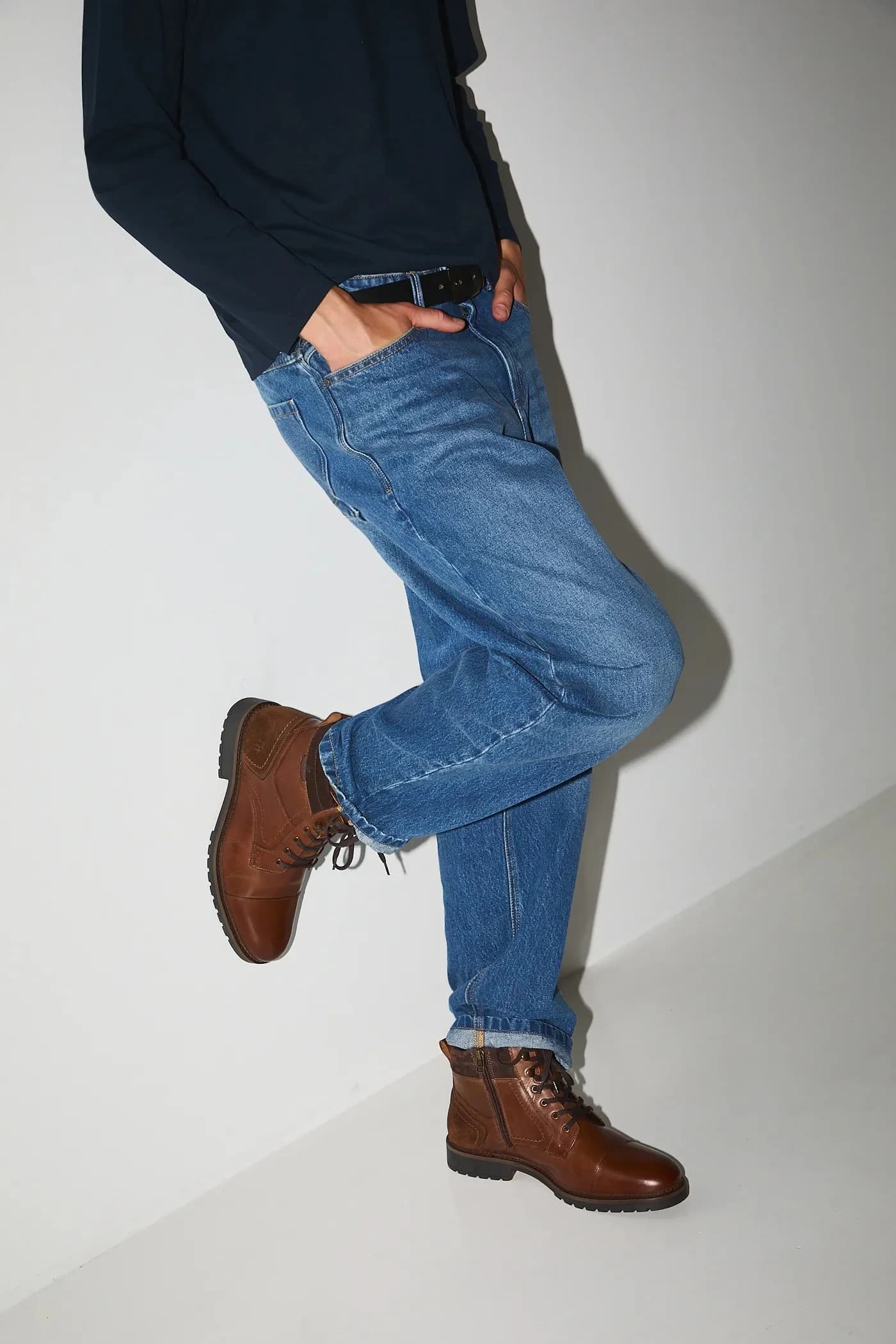 Высокие сапоги