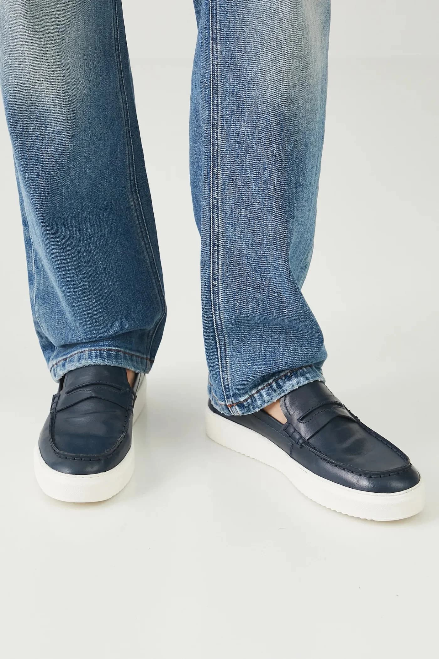 Кожаные мокасины