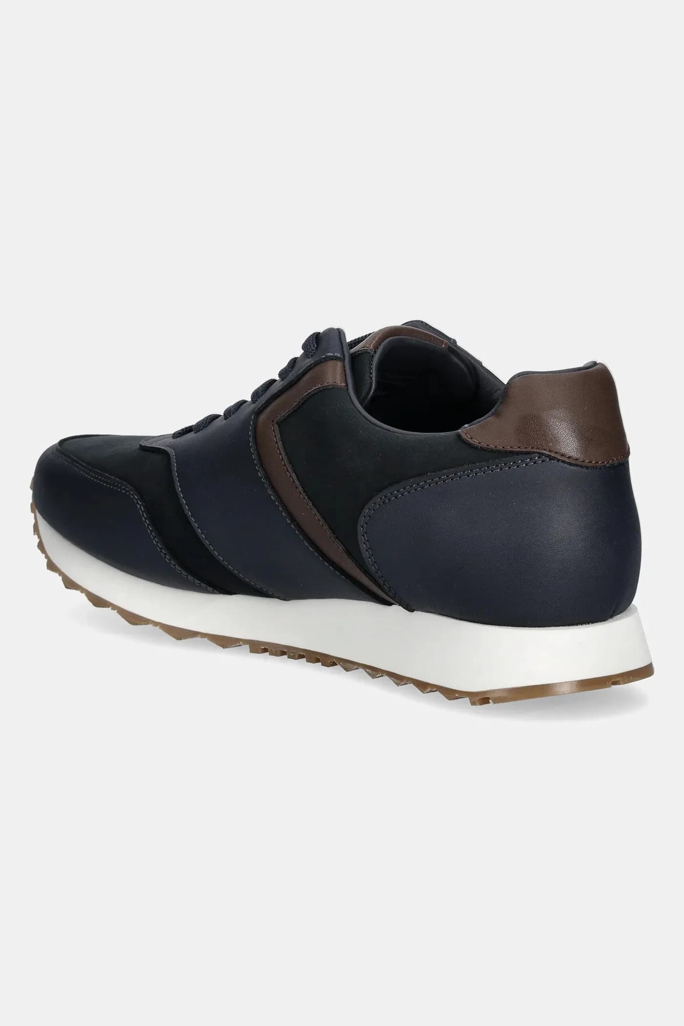 Кожаные кроссовки - фото 3