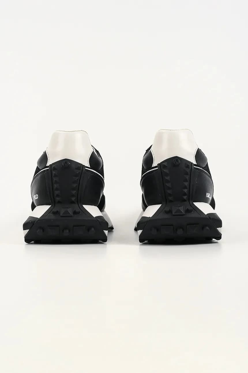 Зональные женские кроссовки - фото 3