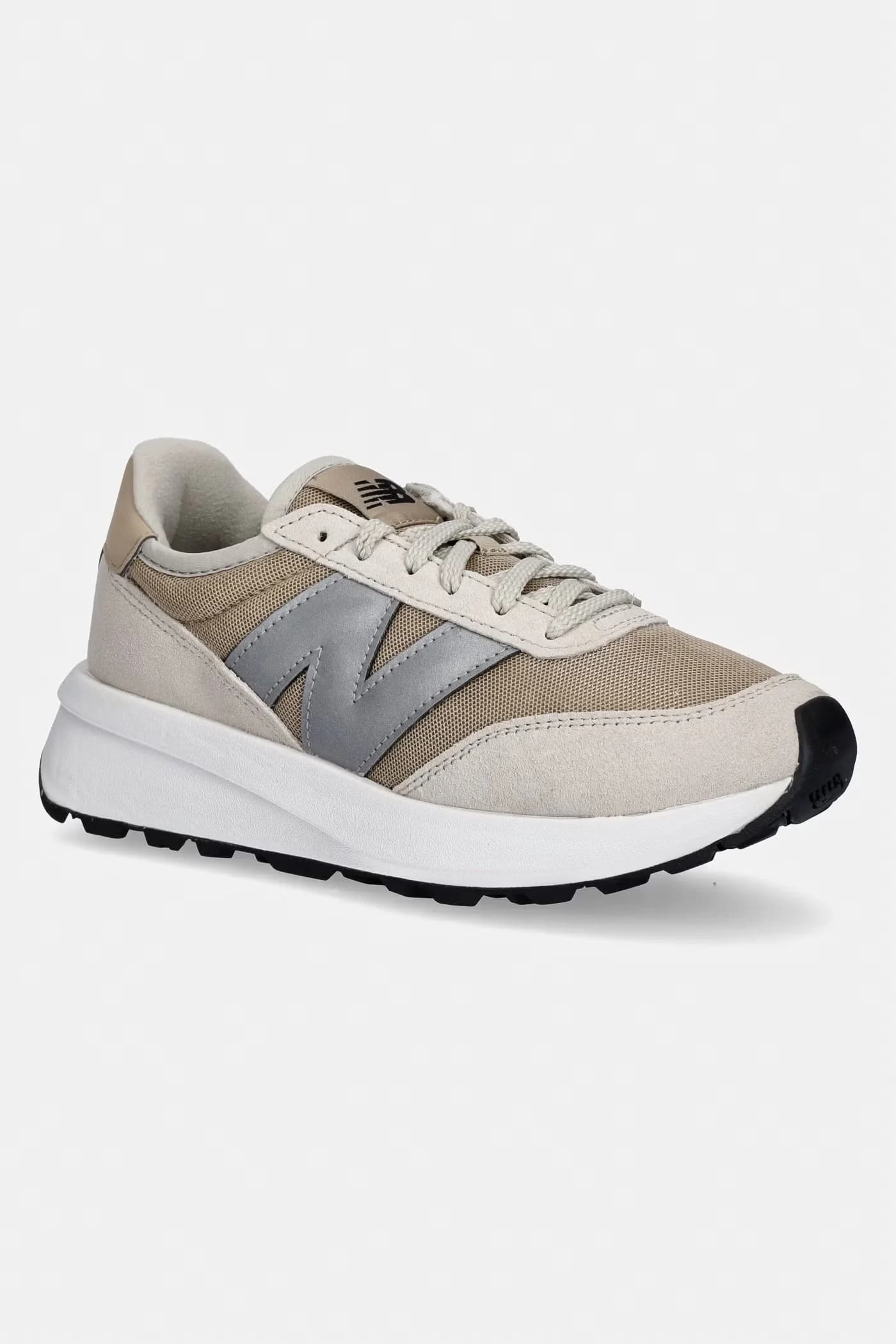 370 женские кроссовки