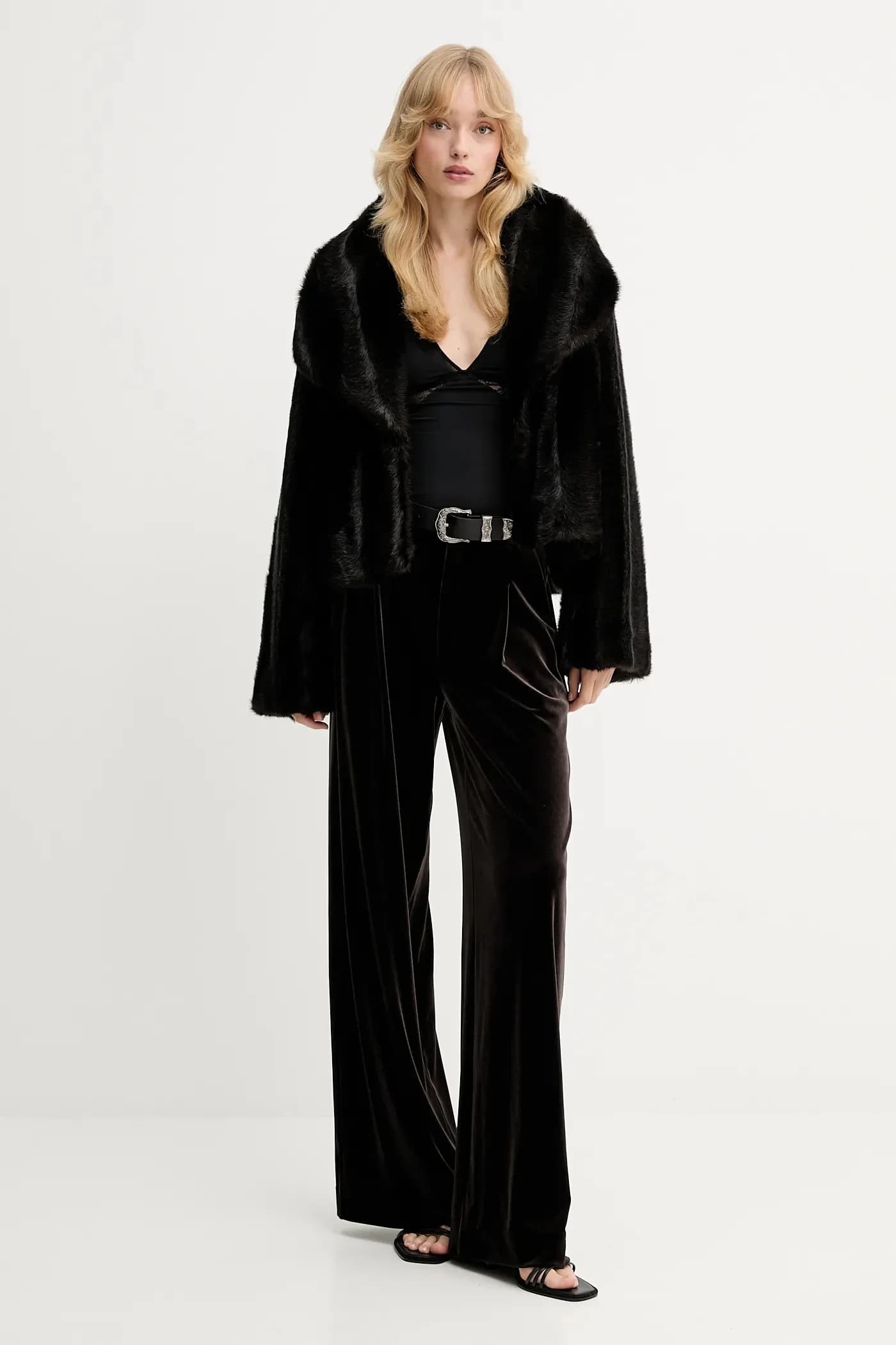 Куртка - фото 2