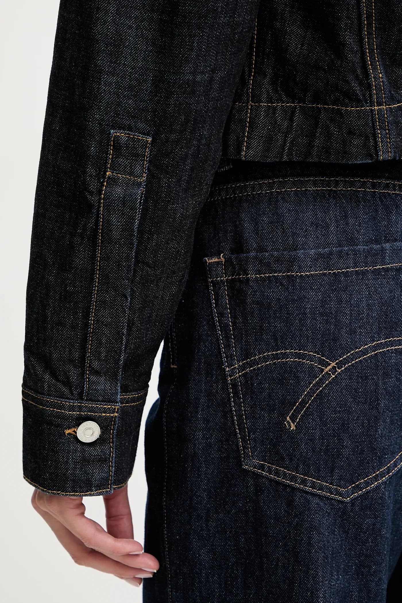 Джинсовая куртка - фото 6