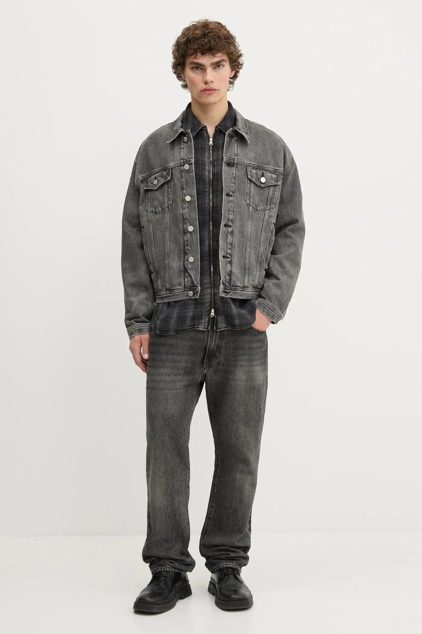 Джинсовая куртка - фото 4