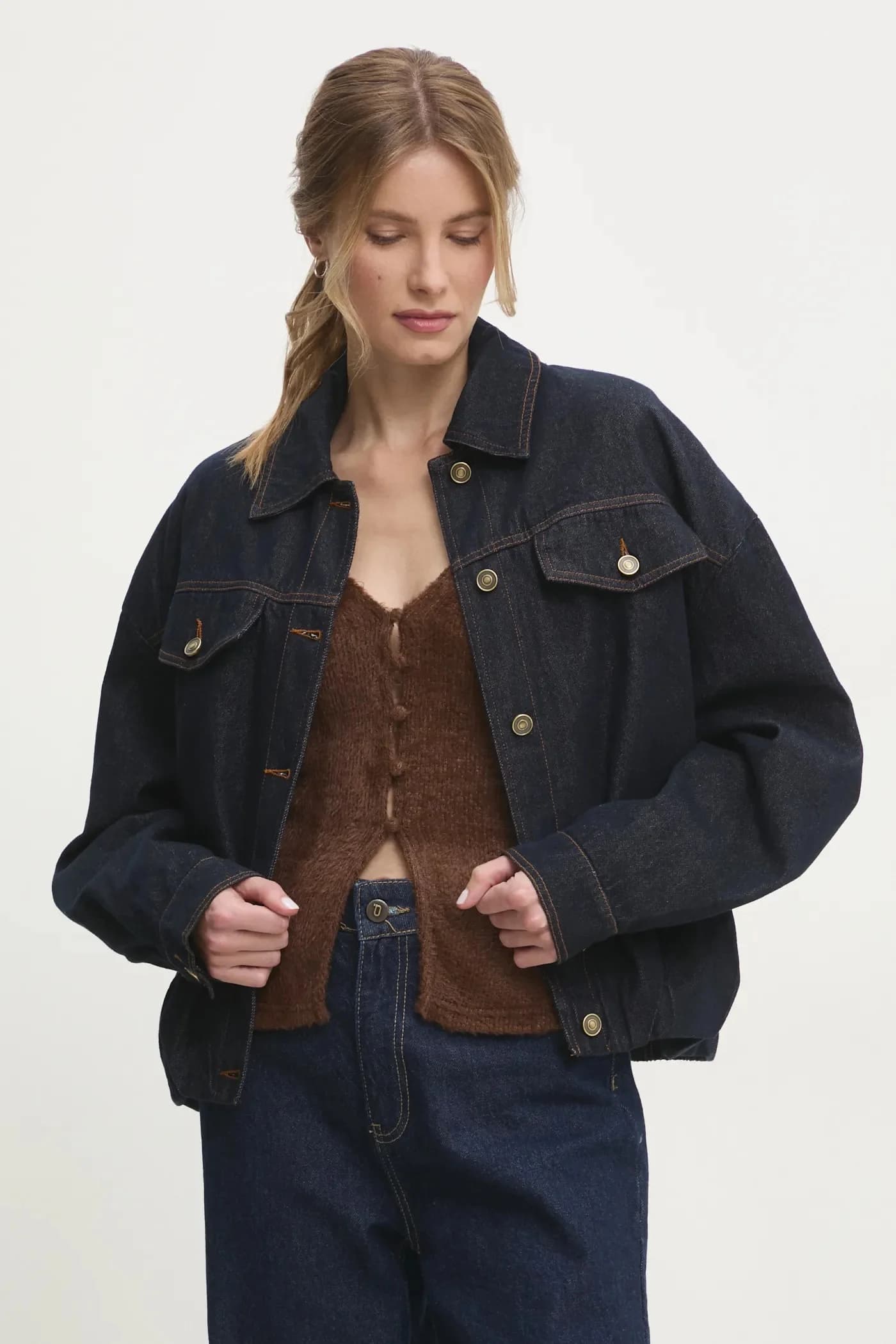 Джинсовая куртка