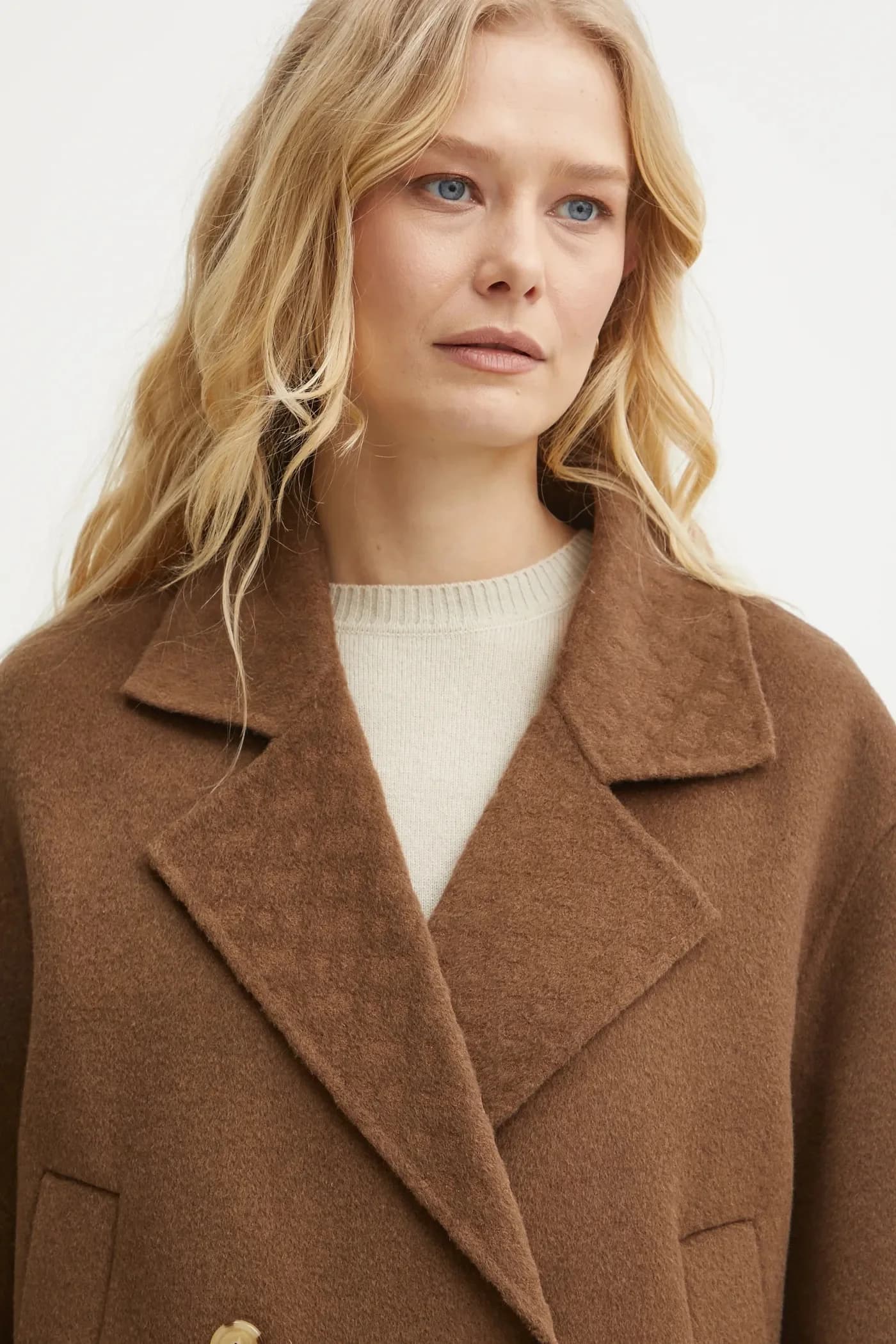 Шерстяная куртка - фото 4