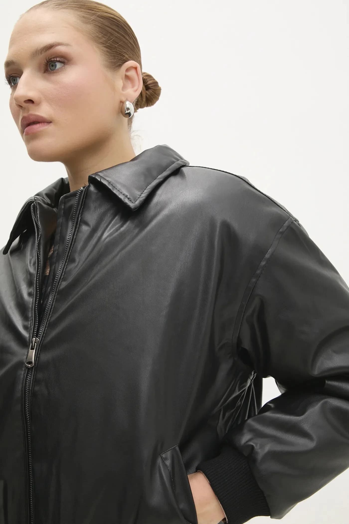 Куртка - фото 4