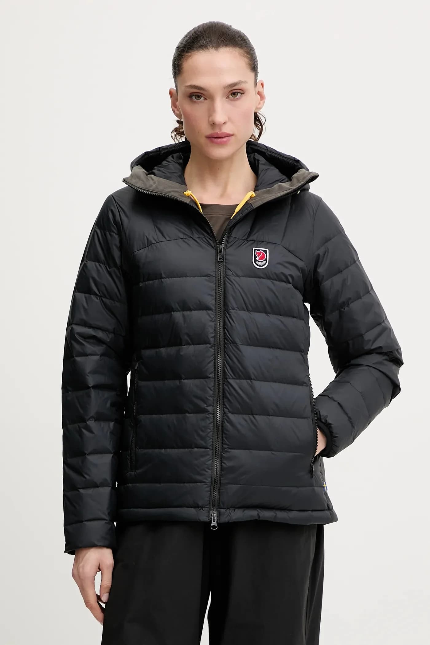 Экспедиционный пуховик