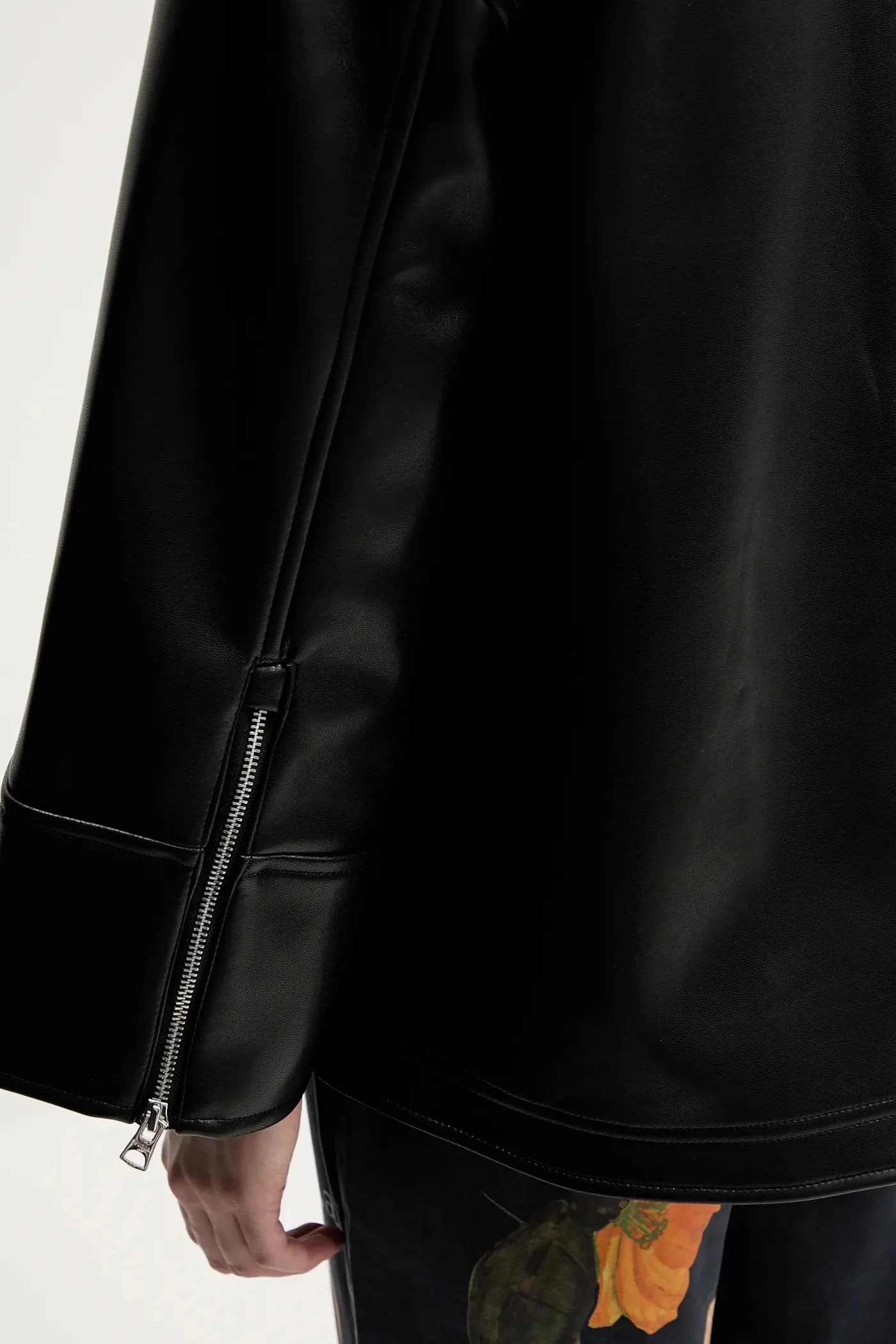 Куртка - фото 7