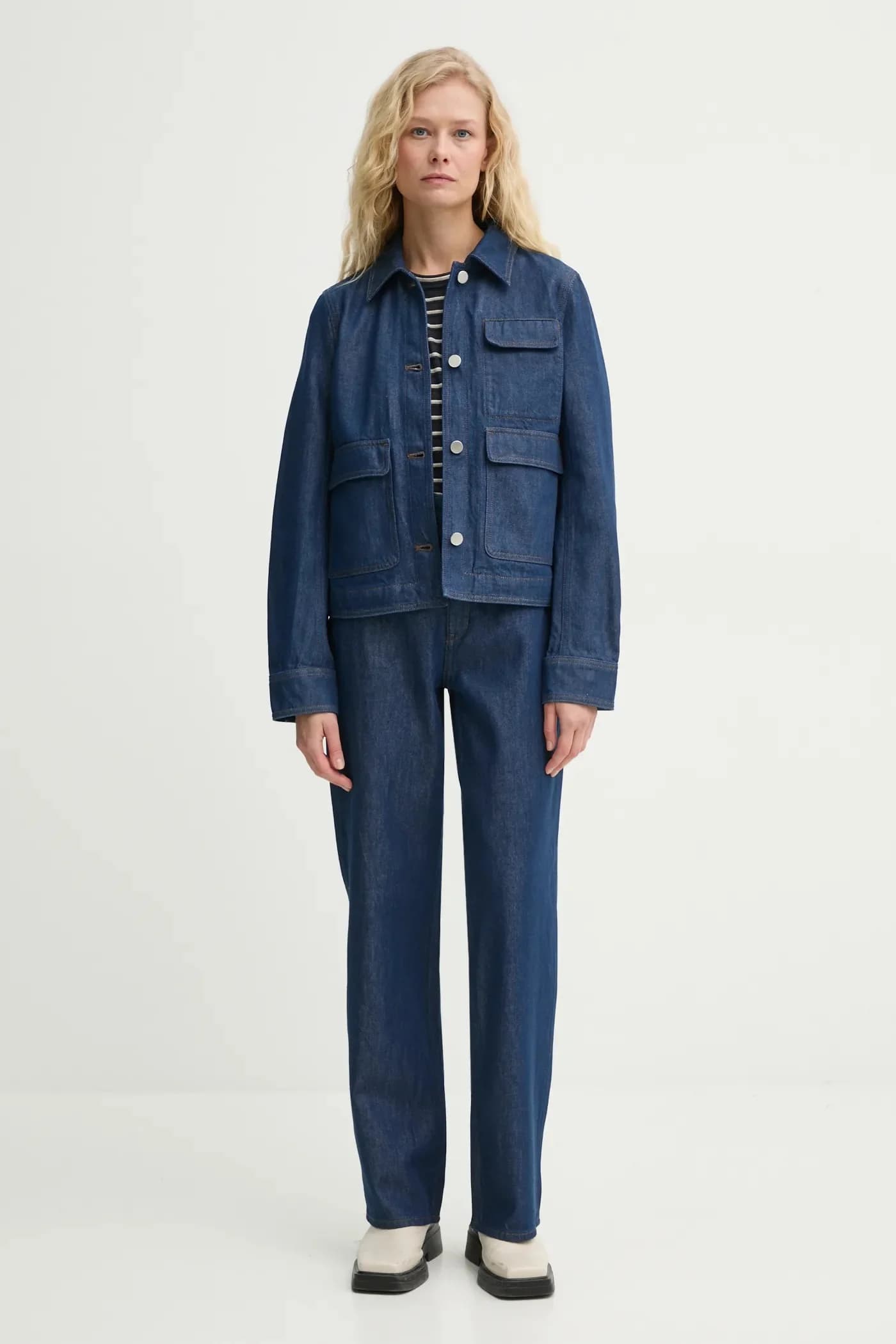 Джинсовая куртка - фото 2